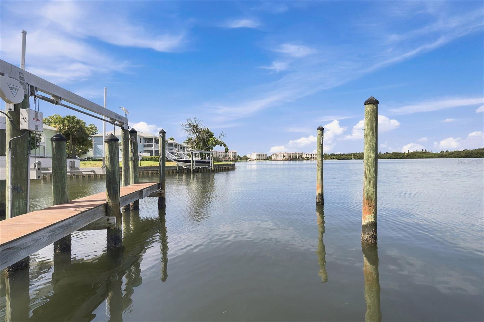 4725 COQUINA KEY DR SE #D — photo 30