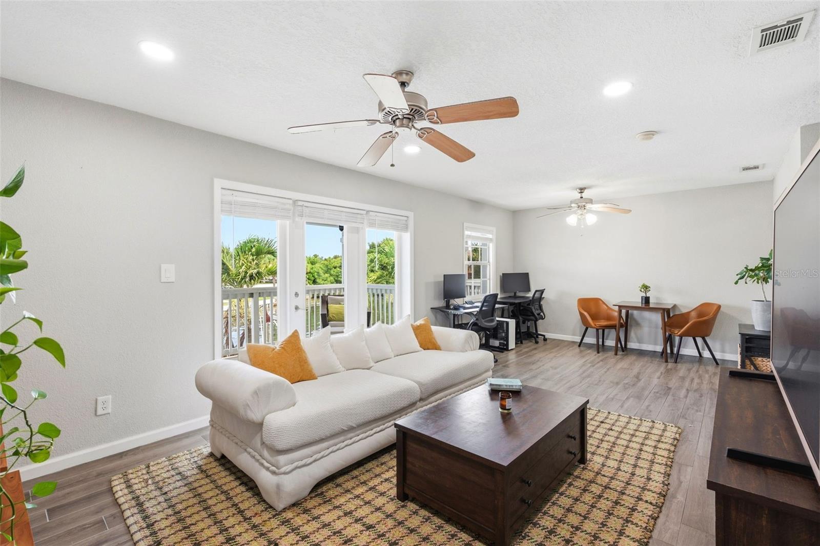 4725 COQUINA KEY DR SE #D — photo 4