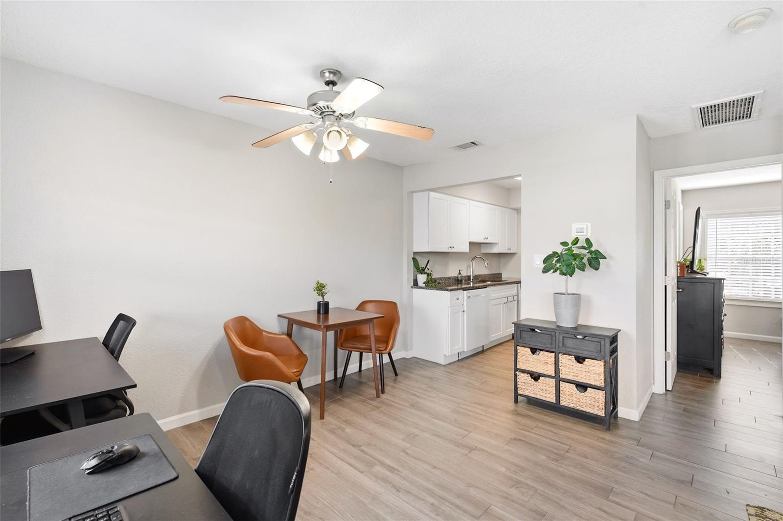 4725 COQUINA KEY DR SE #D — photo 8