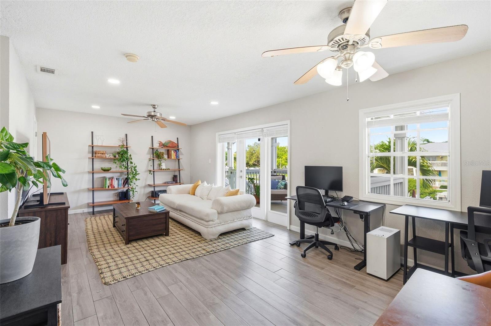 4725 COQUINA KEY DR SE #D — photo 10