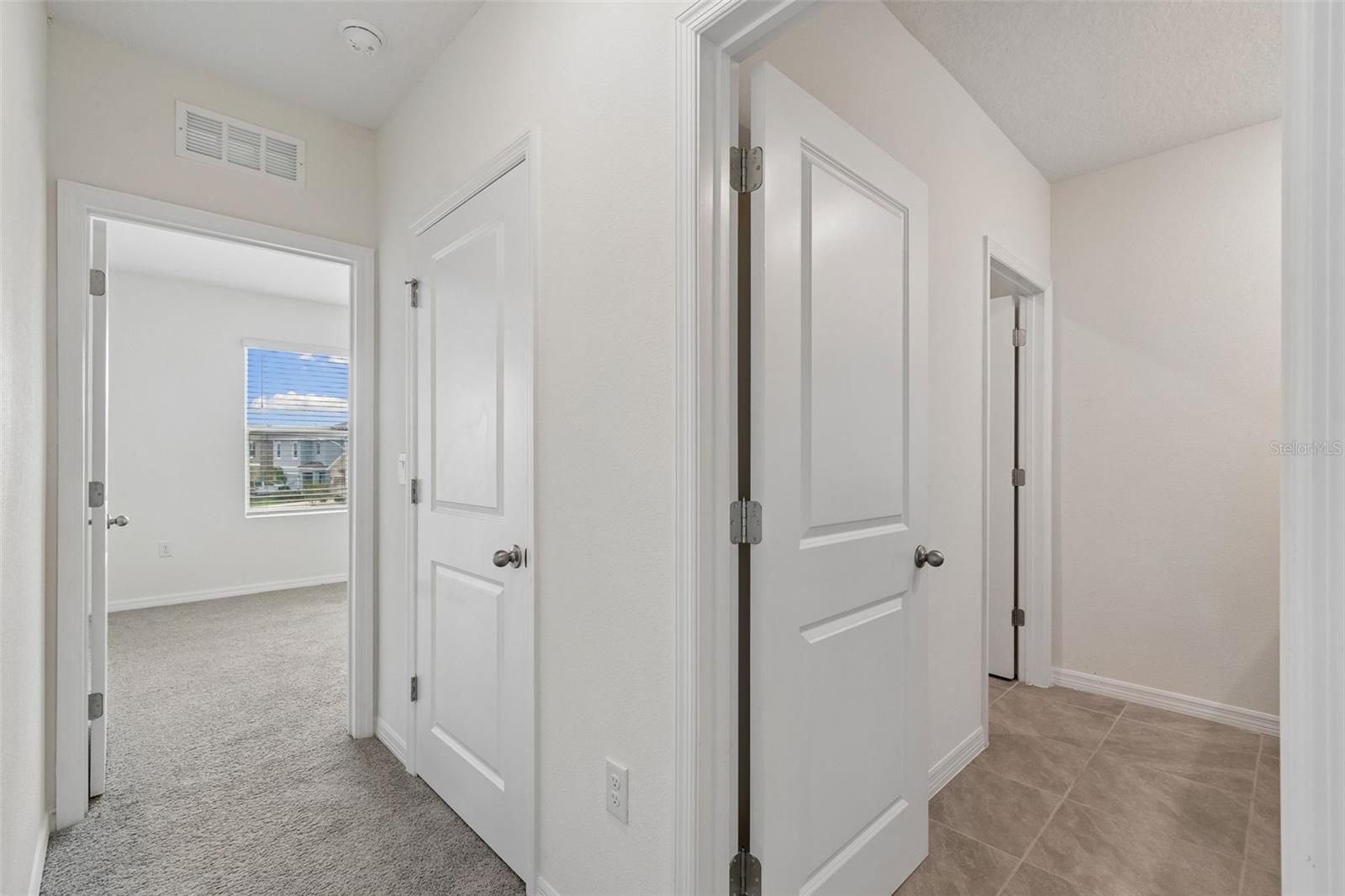 8454 ENDER HILLS DR — photo 46
