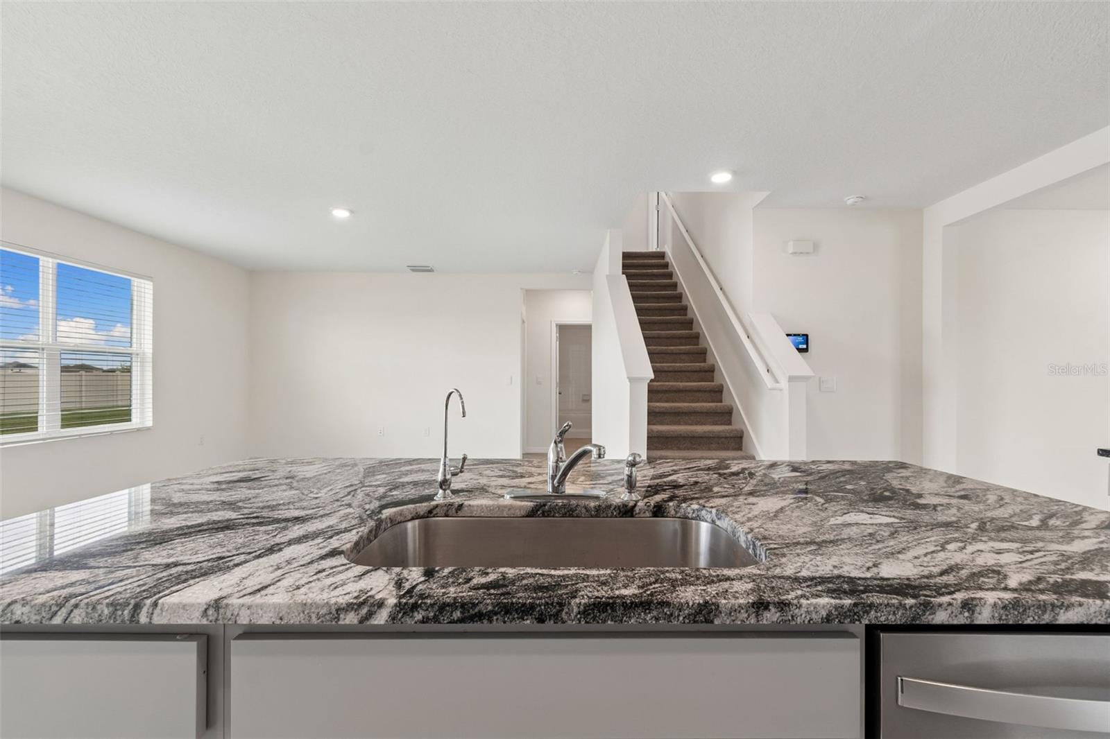 8454 ENDER HILLS DR — photo 18