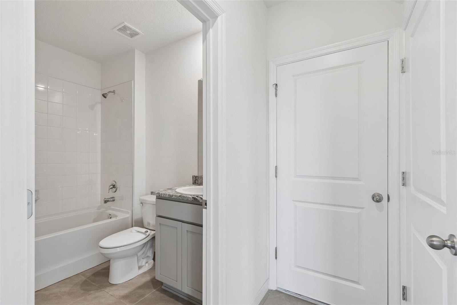 8454 ENDER HILLS DR — photo 29