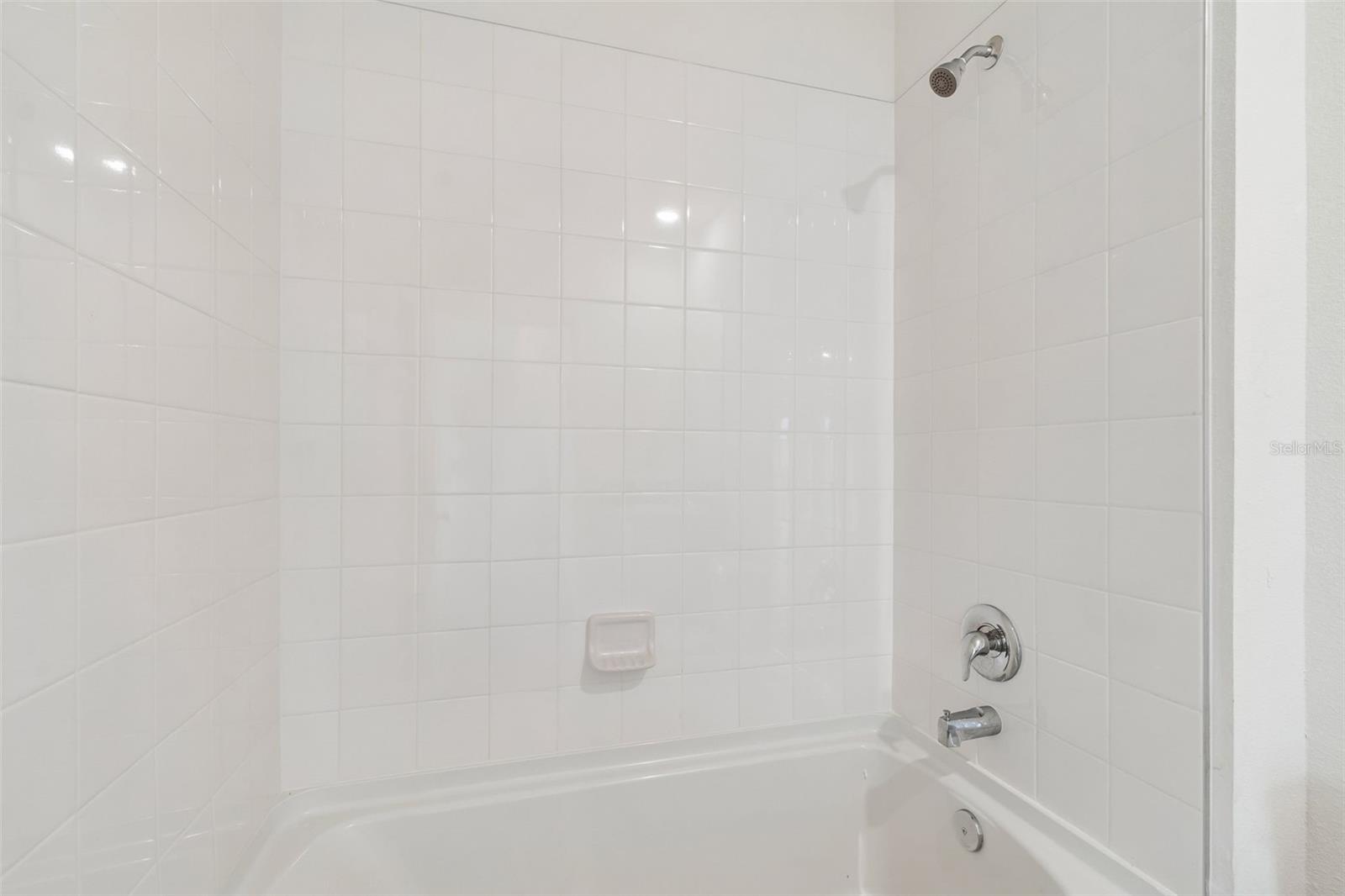 8454 ENDER HILLS DR — photo 31