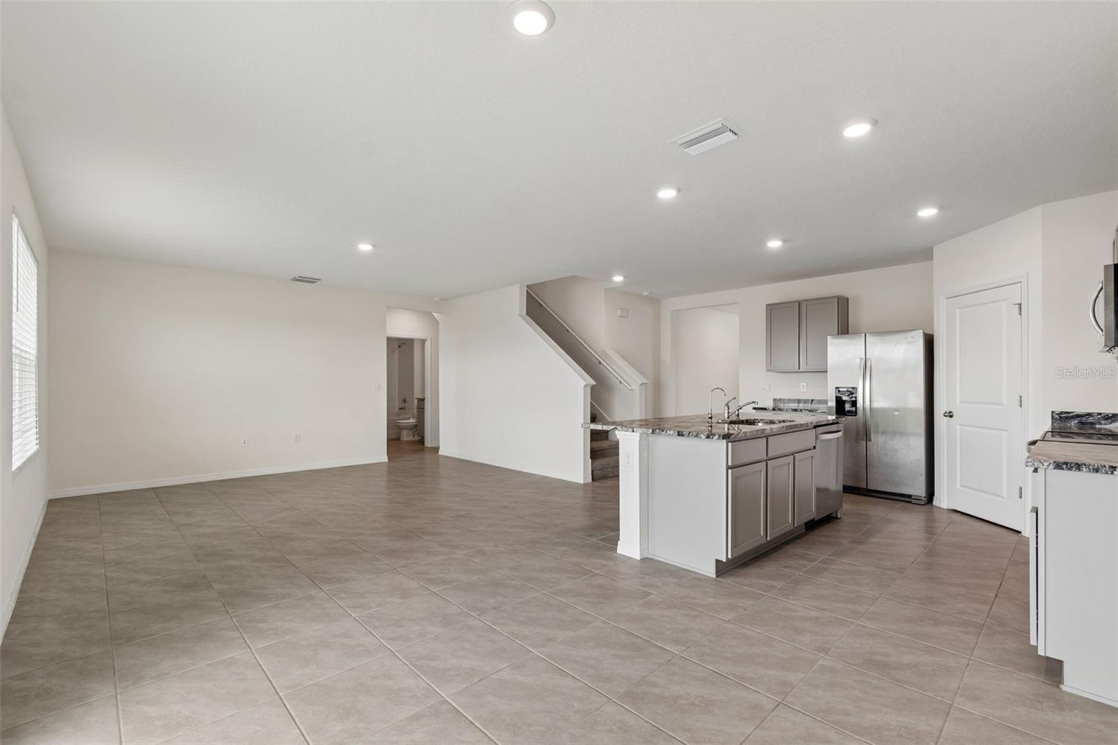 8454 ENDER HILLS DR — photo 20
