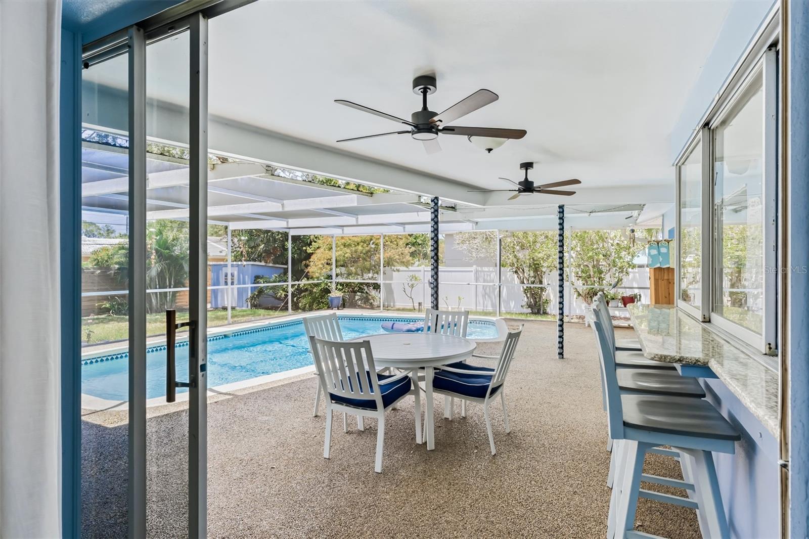 14570 TANGLEWOOD DR — photo 18