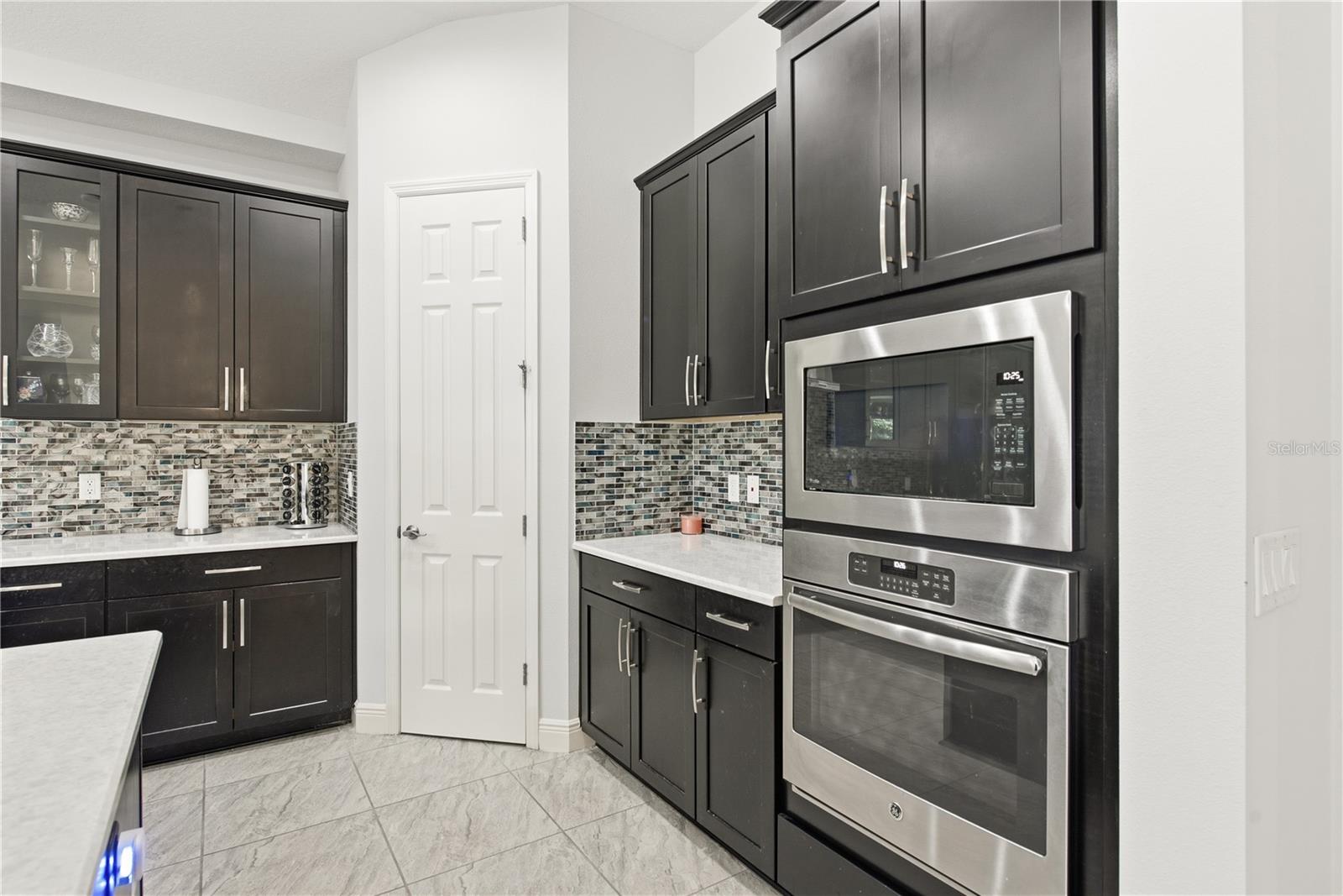 16485 COURTYARD LOOP — photo 22