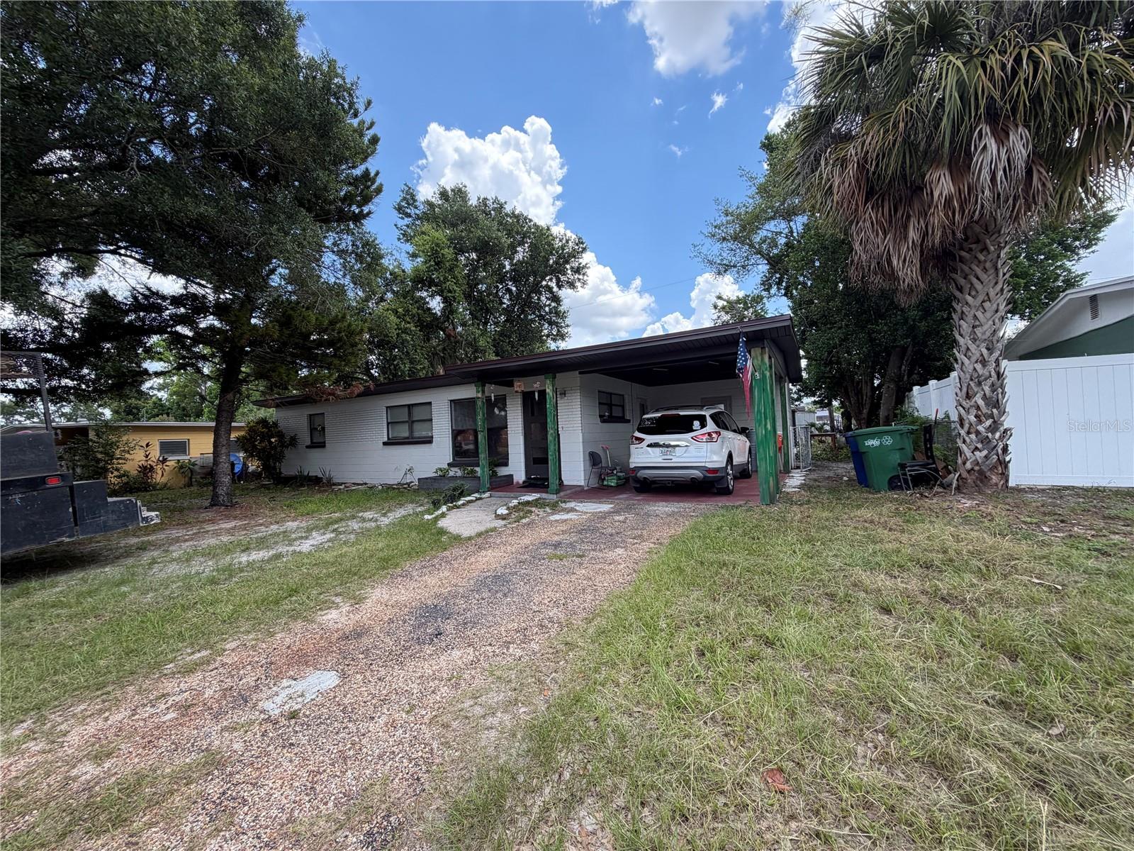 10111 N OLA AVE — photo 18