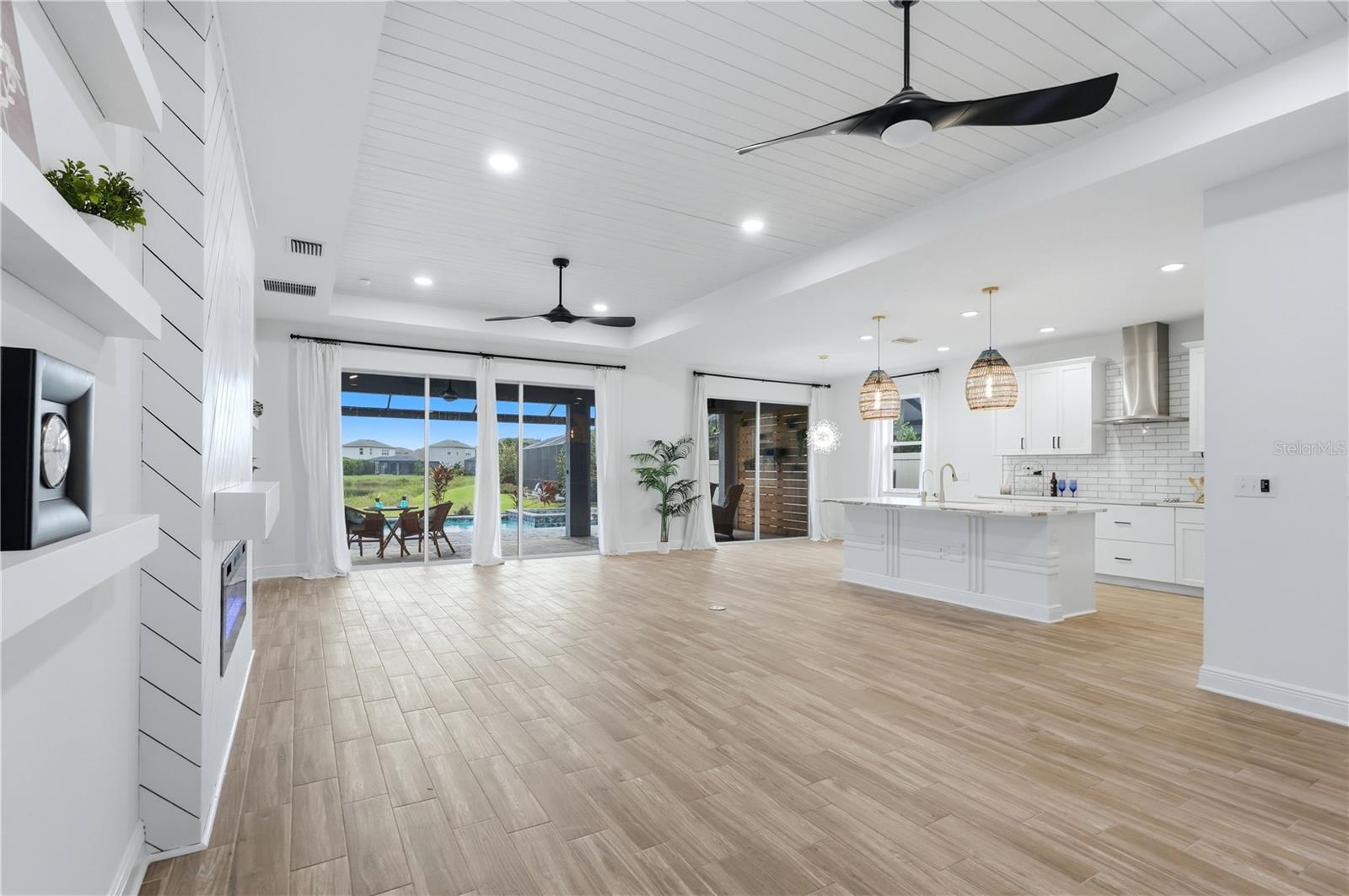 5542 NATIVE HENNA CT — photo 32