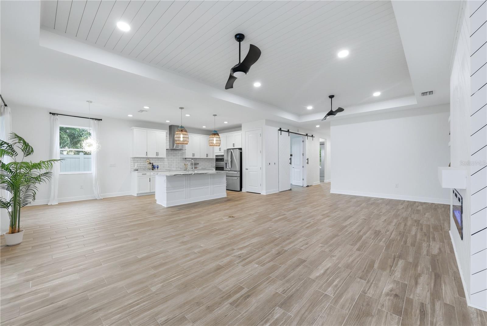 5542 NATIVE HENNA CT — photo 33