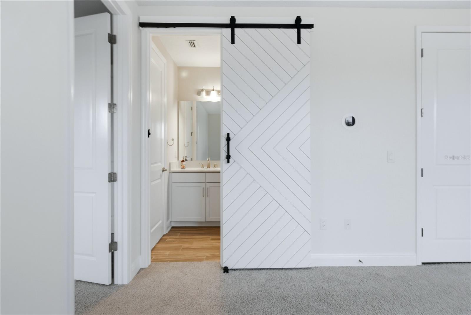 5542 NATIVE HENNA CT — photo 40