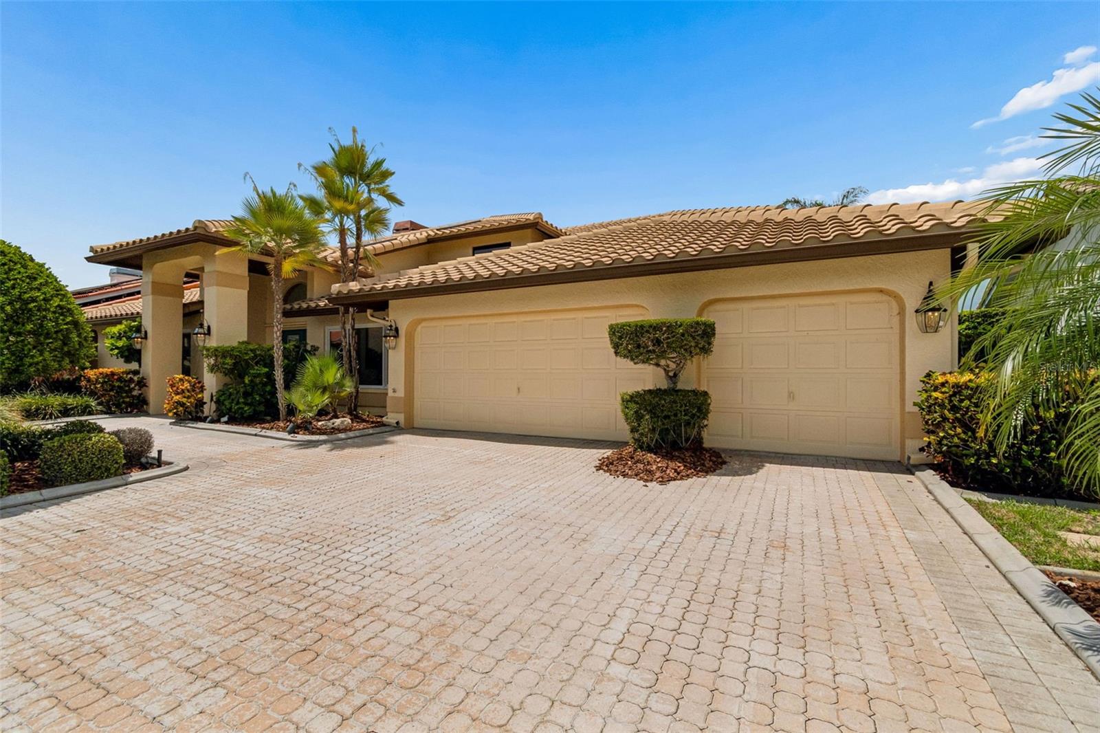9815 BAY ISLAND DR — photo 6