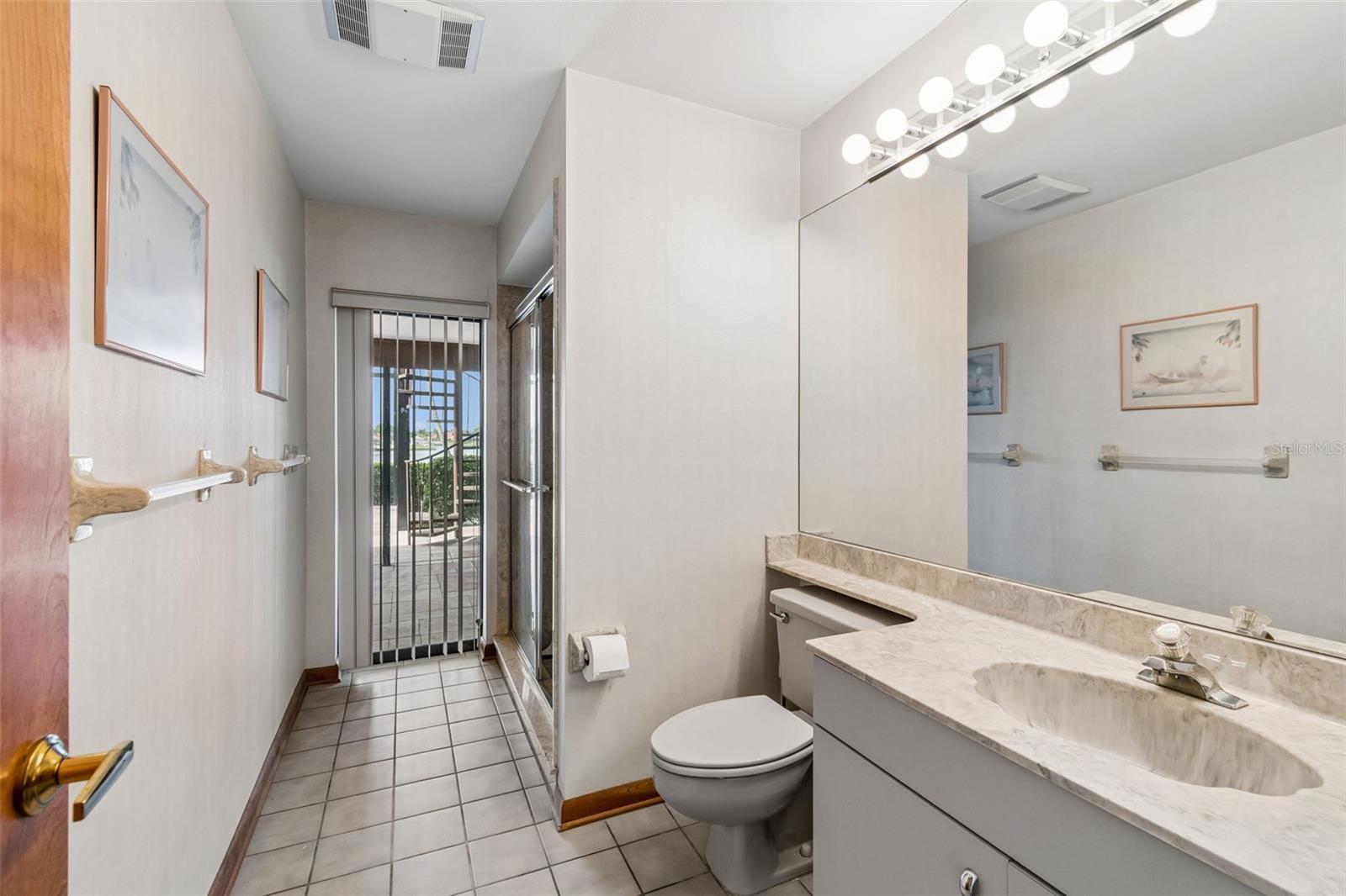 9815 BAY ISLAND DR — photo 43