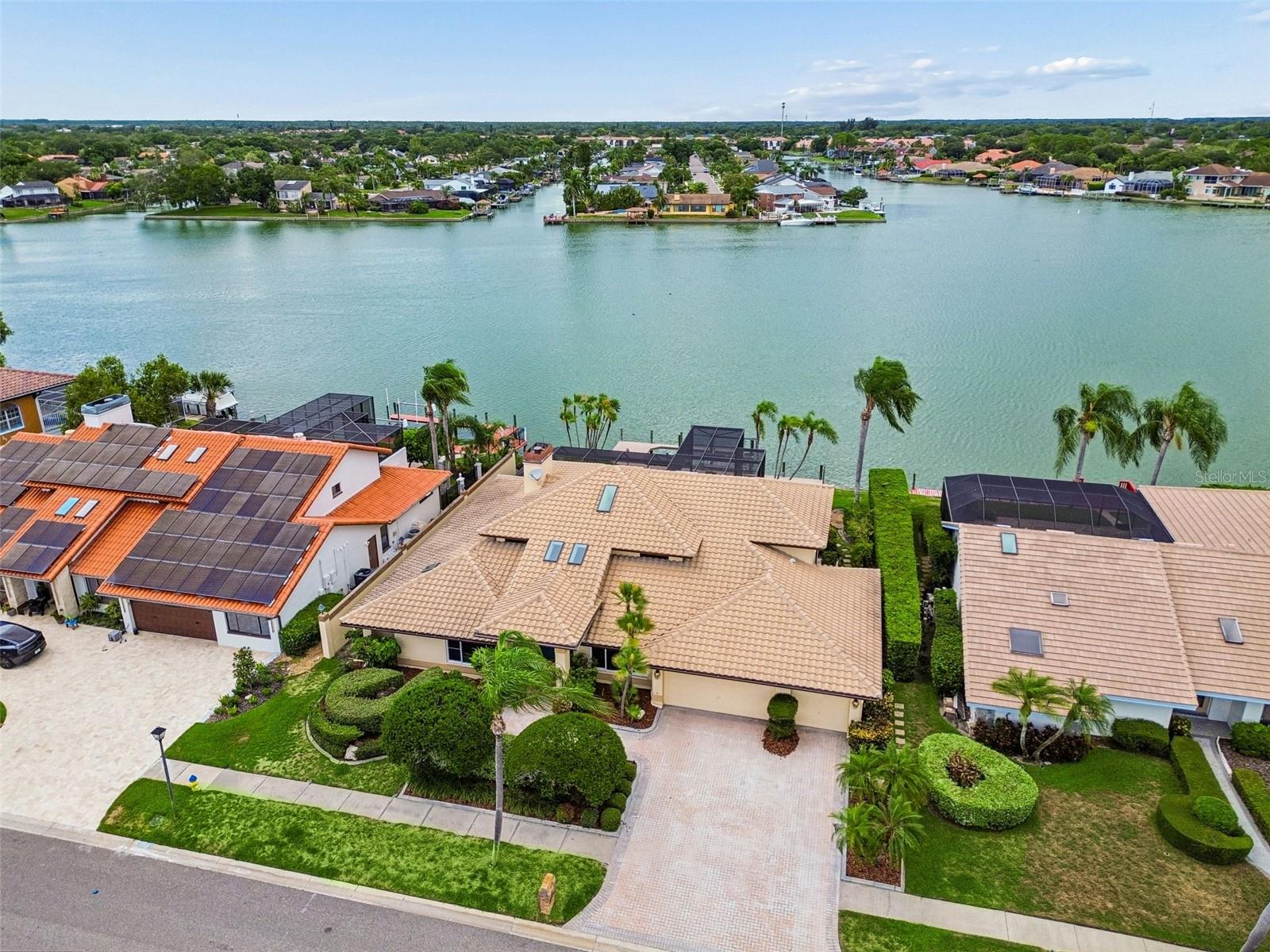 9815 BAY ISLAND DR — photo 92
