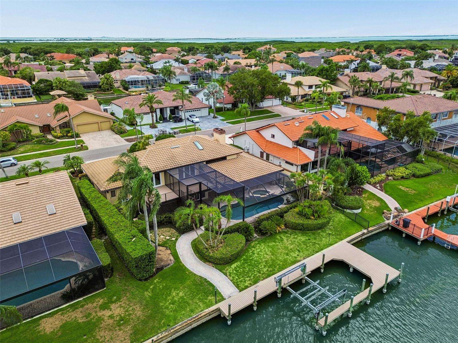 9815 BAY ISLAND DR — photo 85