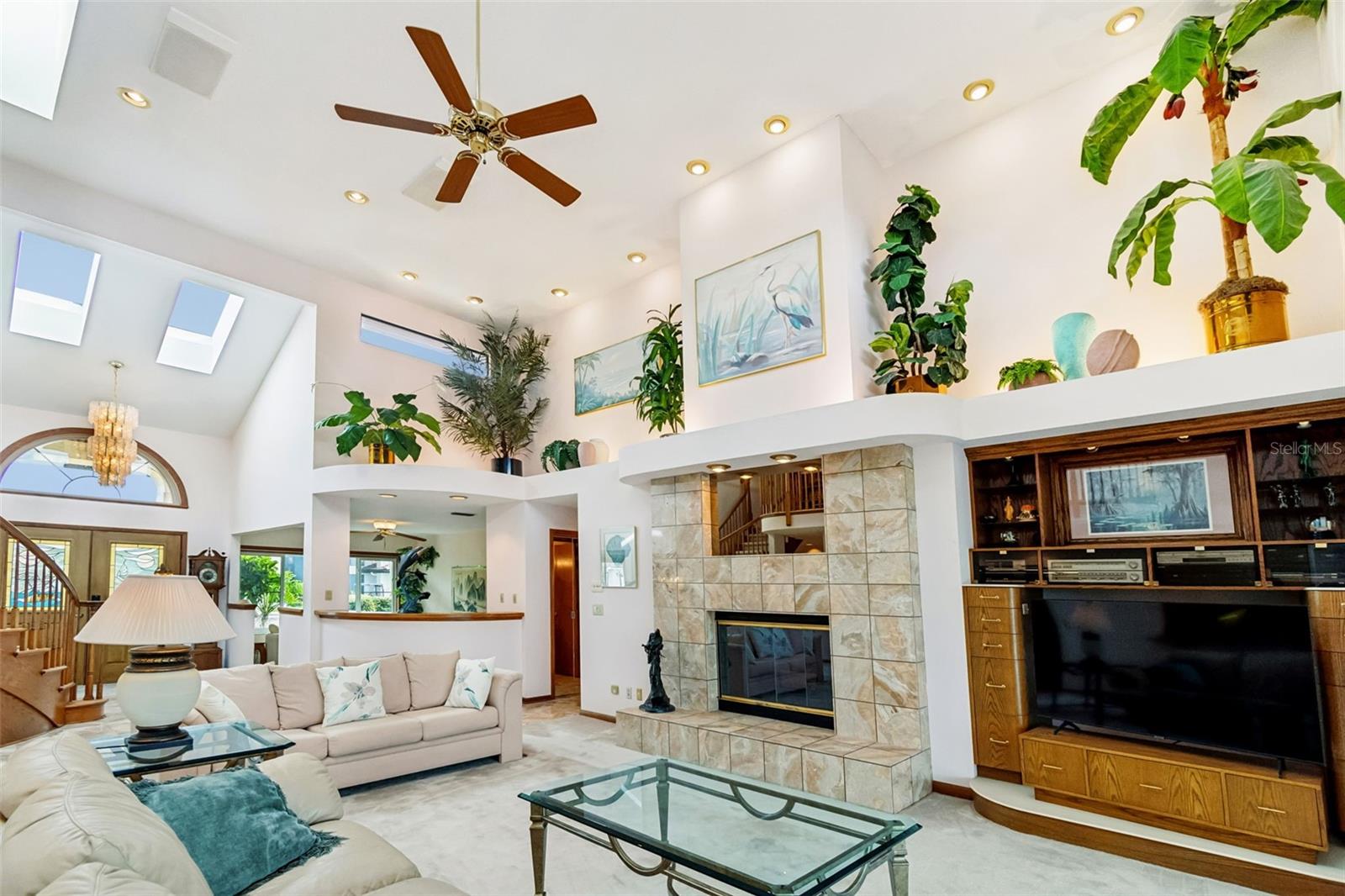 9815 BAY ISLAND DR — photo 22