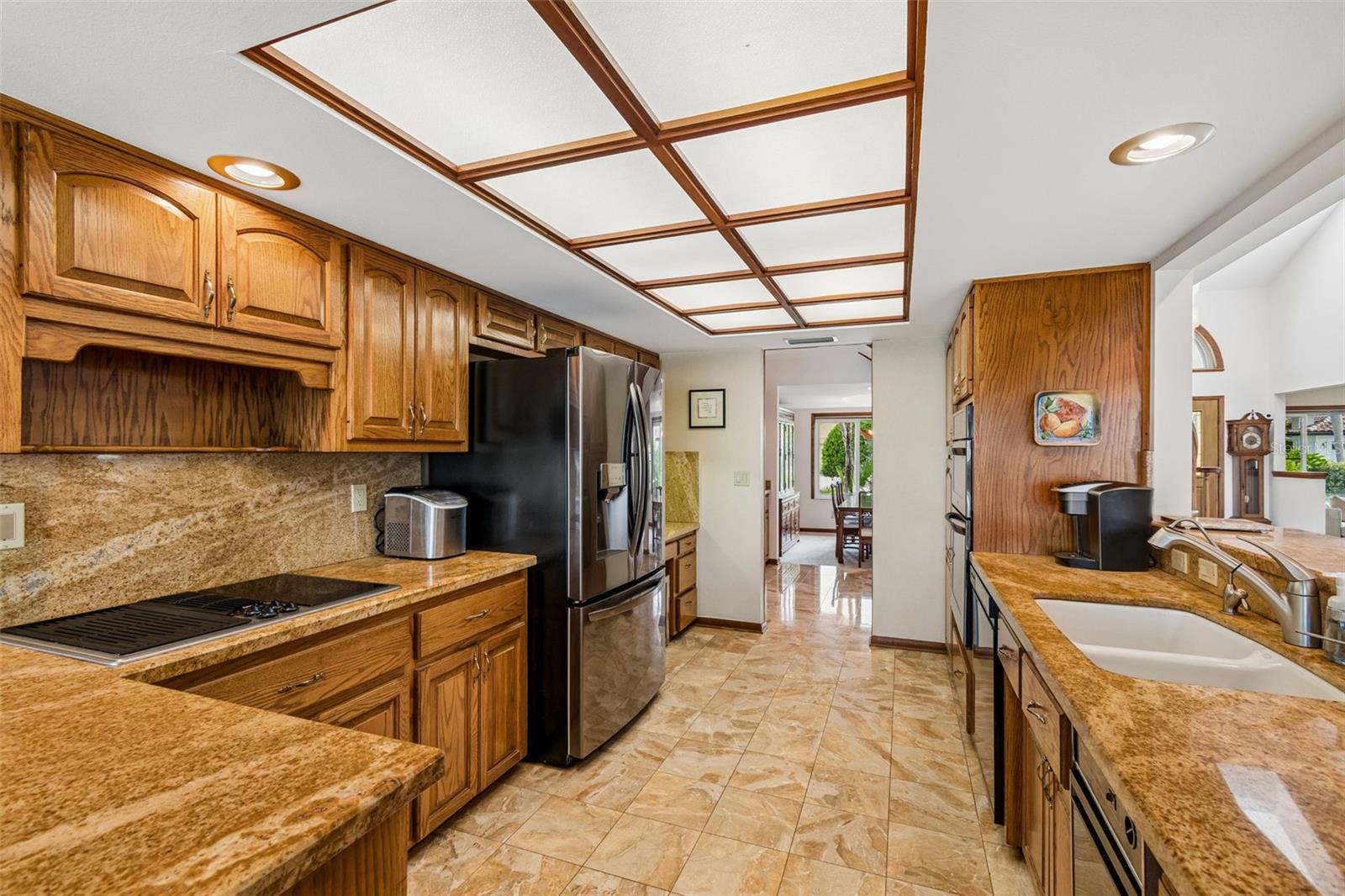 9815 BAY ISLAND DR — photo 27