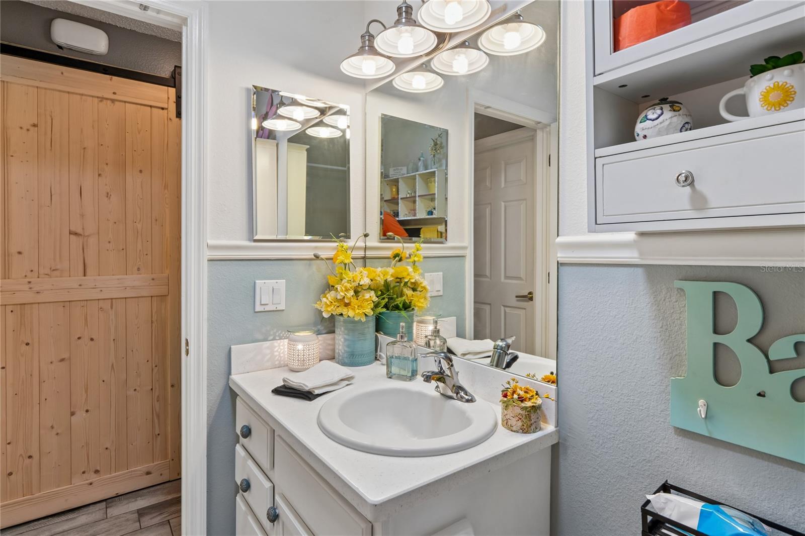 18607 BENT PINE DR — photo 42
