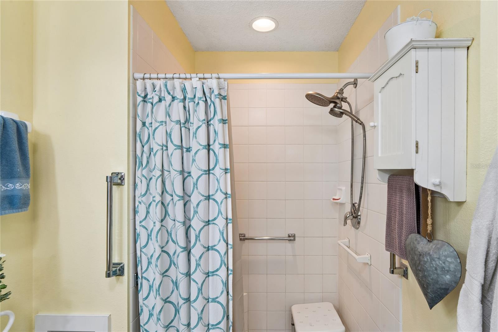 18607 BENT PINE DR — photo 36