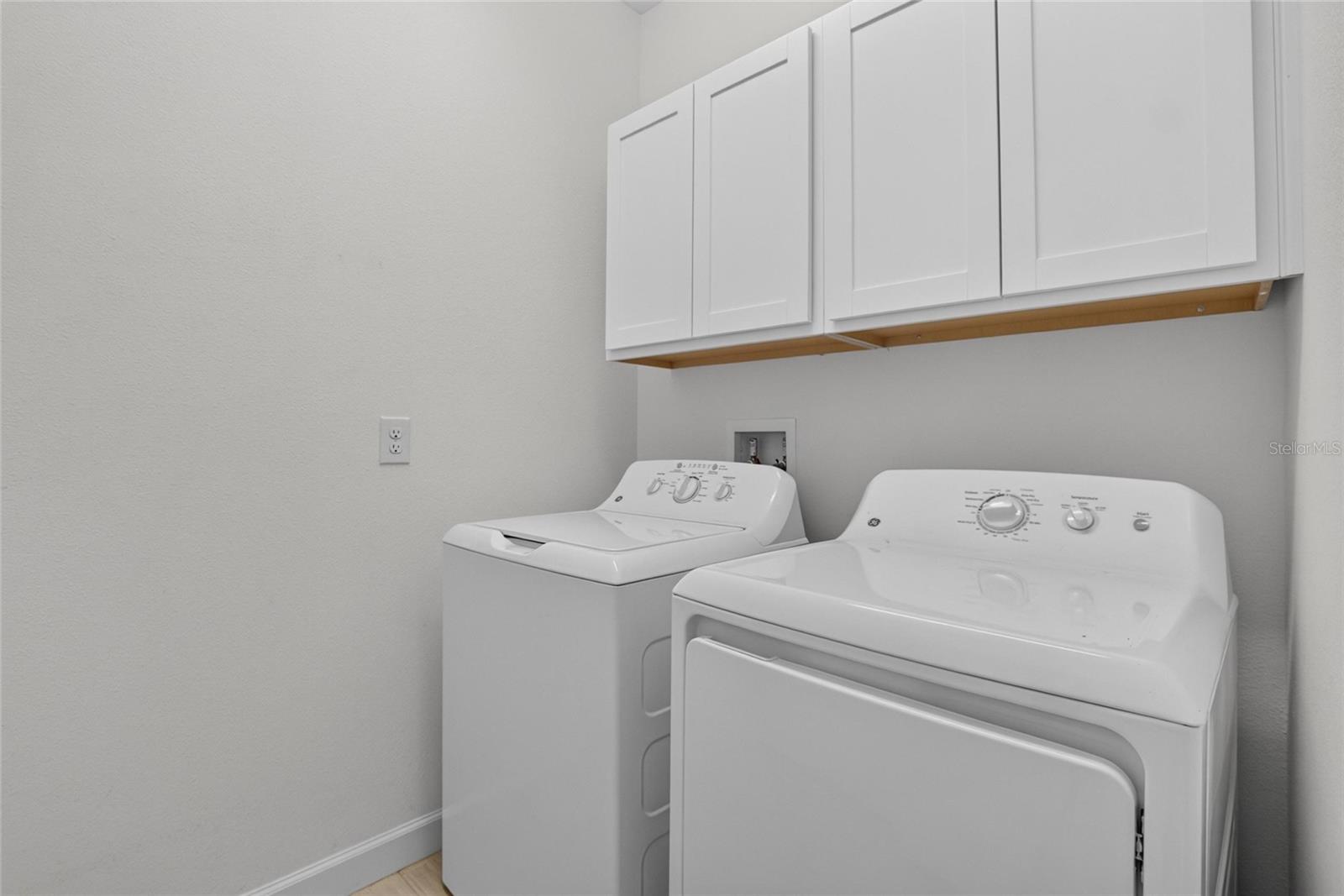17206 STAR BANKS ST — photo 30