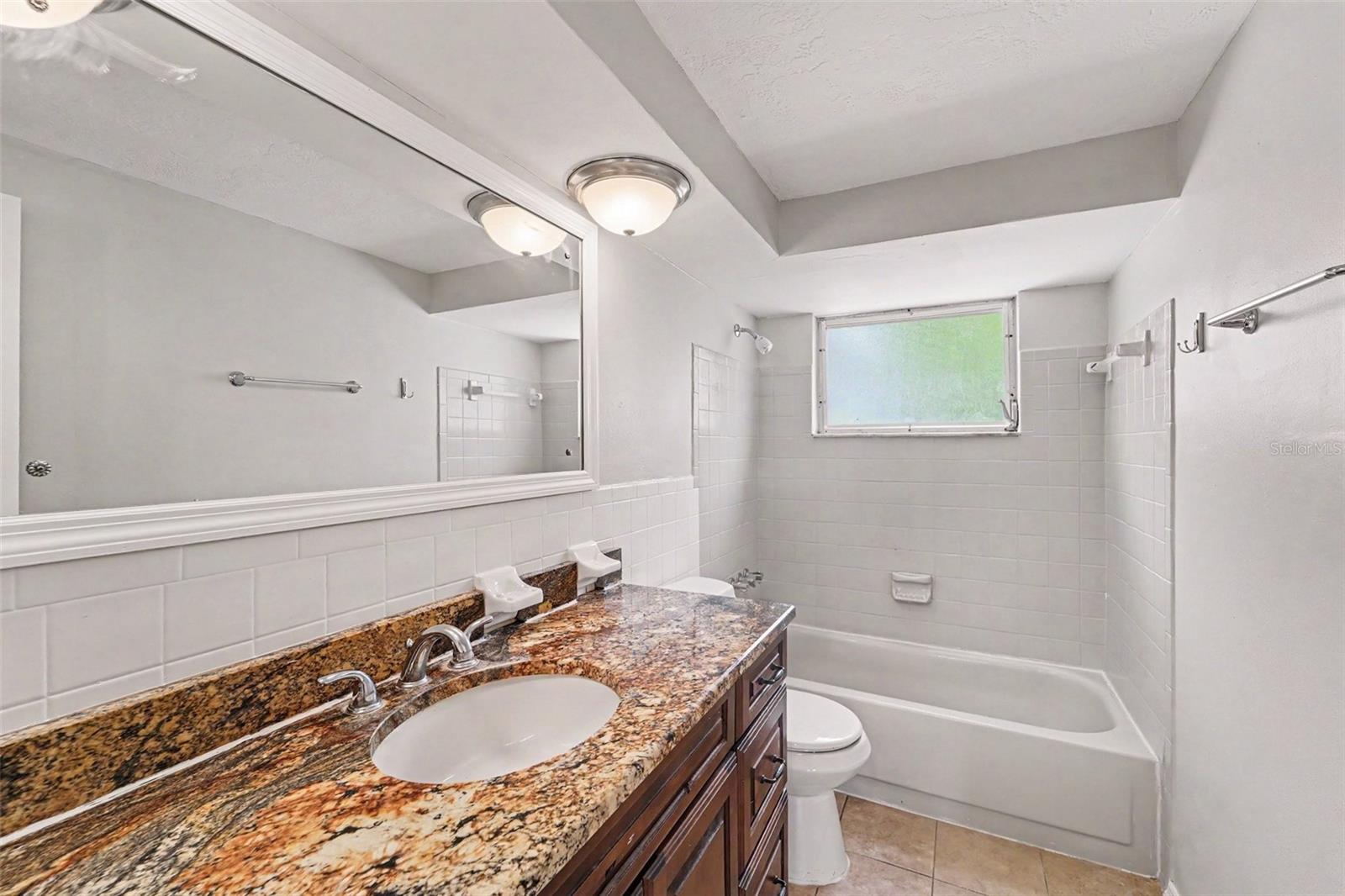 7520 CAMELOT RD — photo 12
