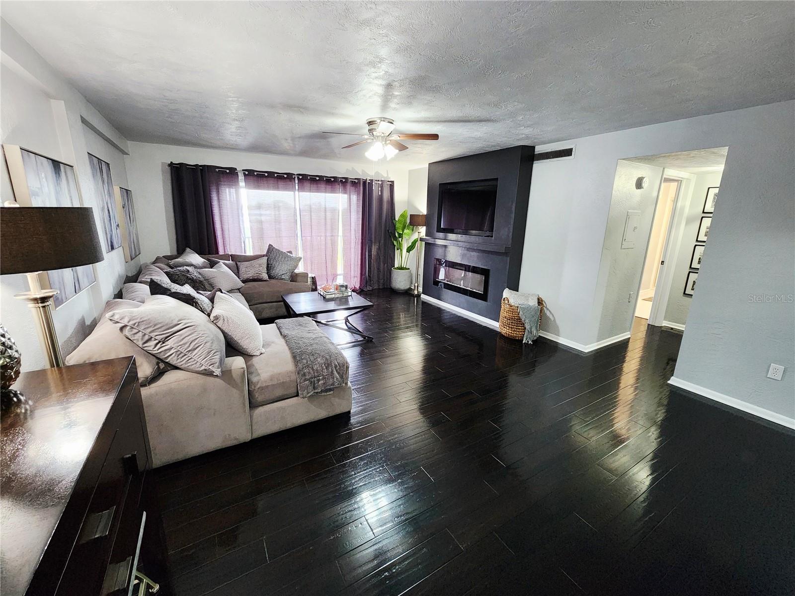 4651 1ST ST NE #306 — photo 7