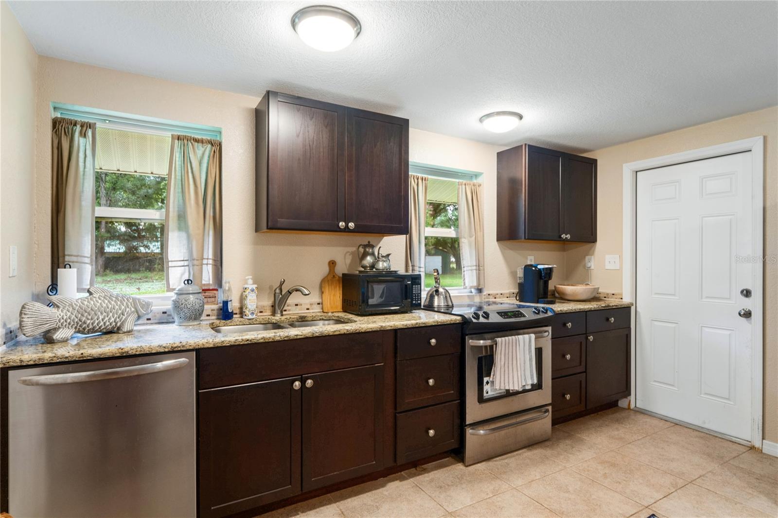 6202 STAFFORD RD — photo 40