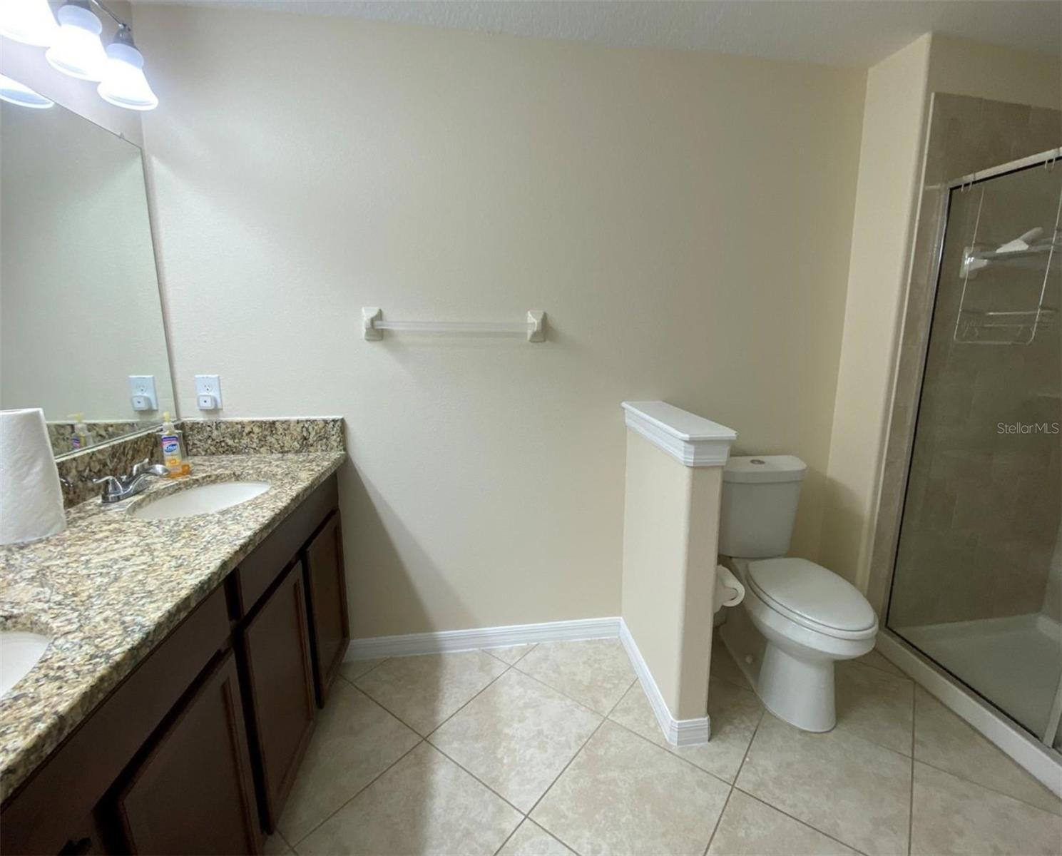 12013 GREENGATE DR — photo 19