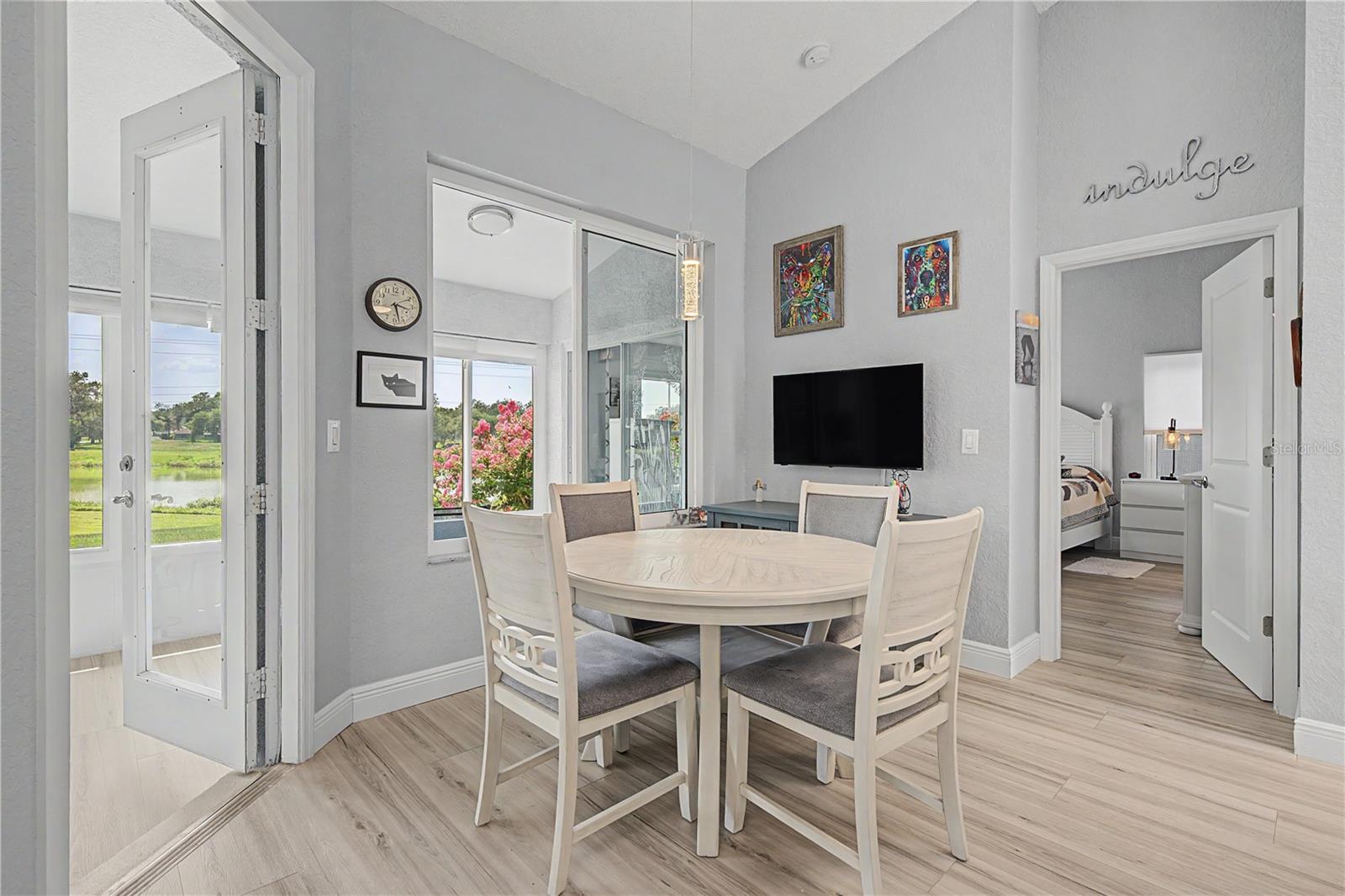 6207 HUNTINGTON DR — photo 43