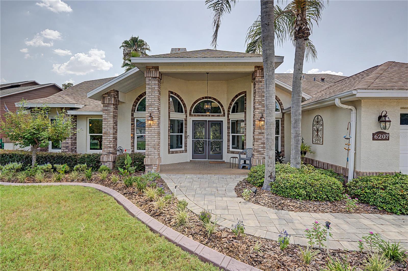 6207 HUNTINGTON DR — photo 6