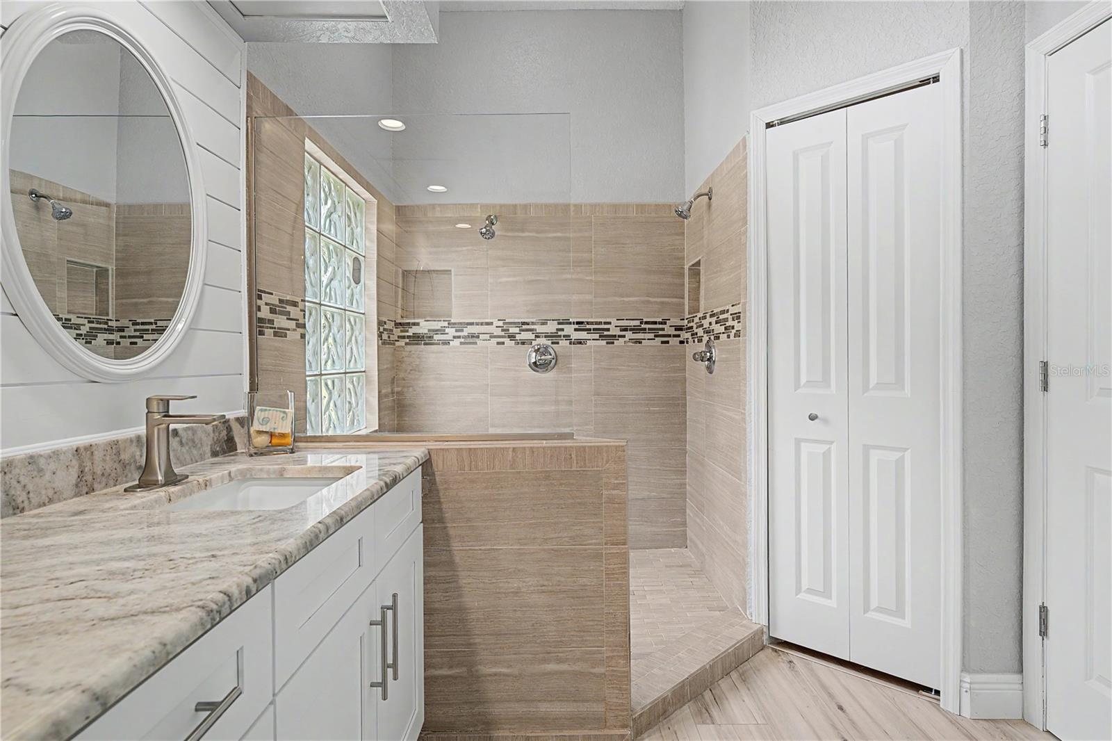 6207 HUNTINGTON DR — photo 39