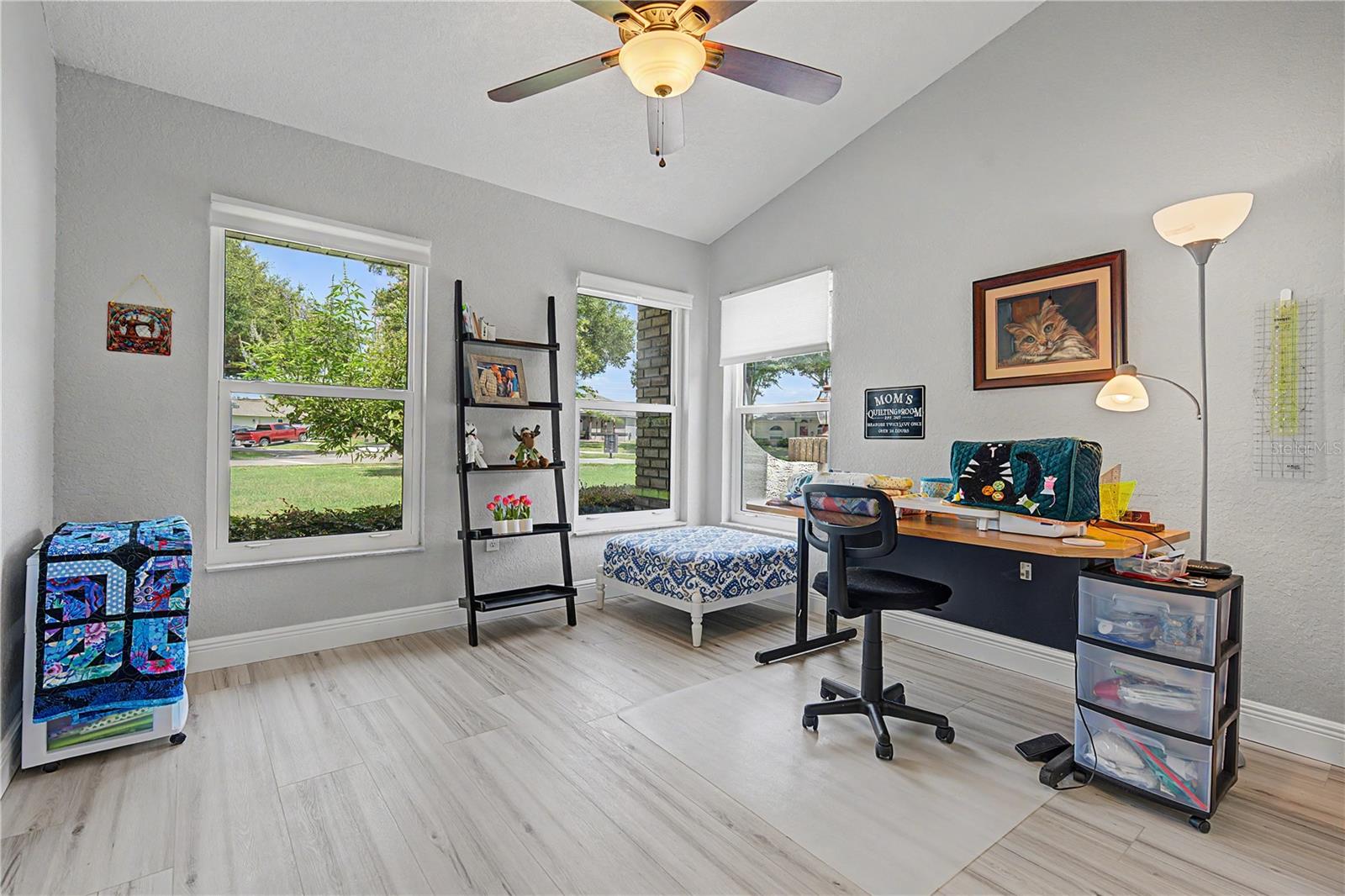 6207 HUNTINGTON DR — photo 22