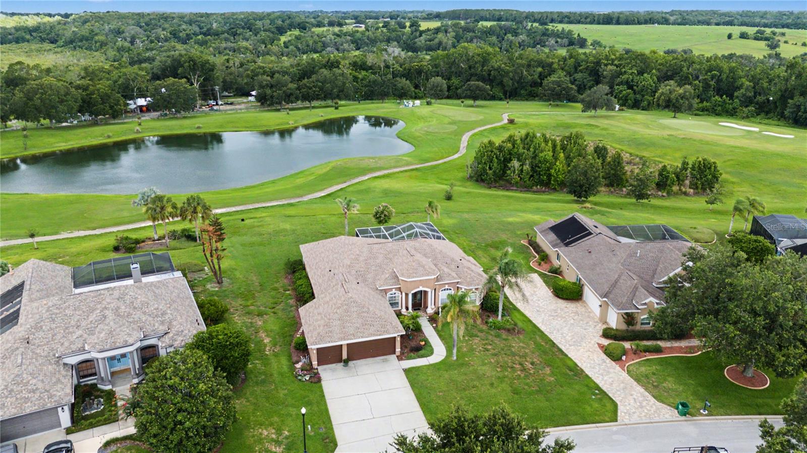 13301 THOROUGHBRED DR — photo 26