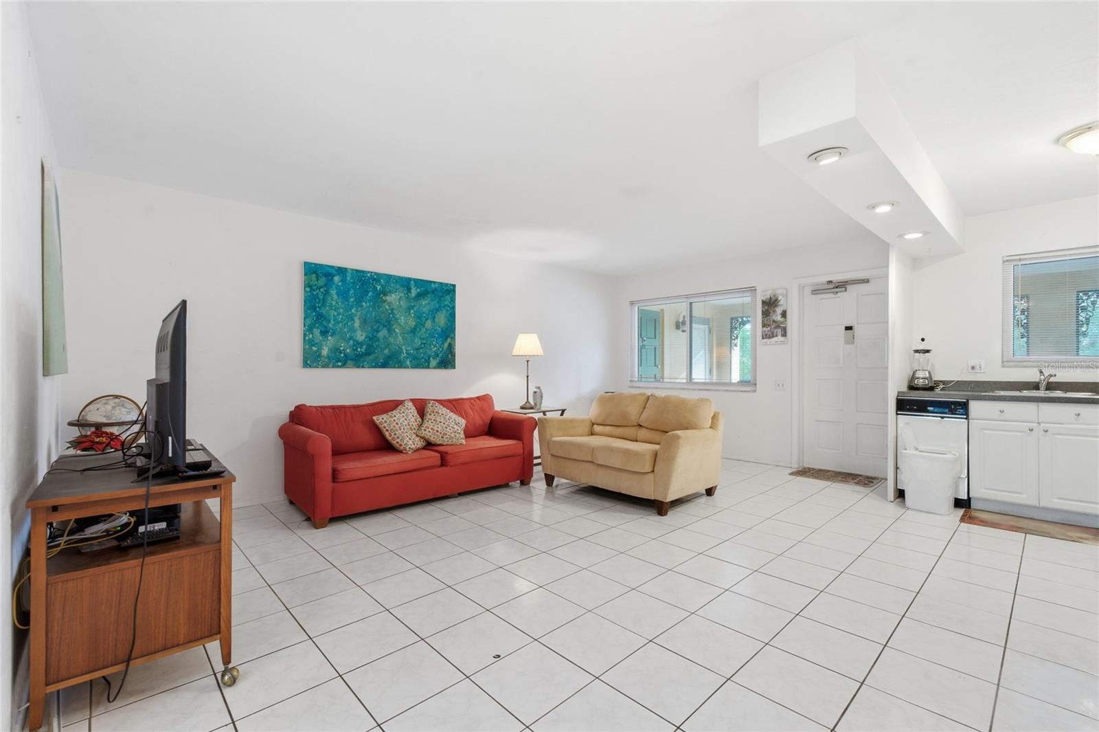 615 S PALM AVE #10 — photo 8