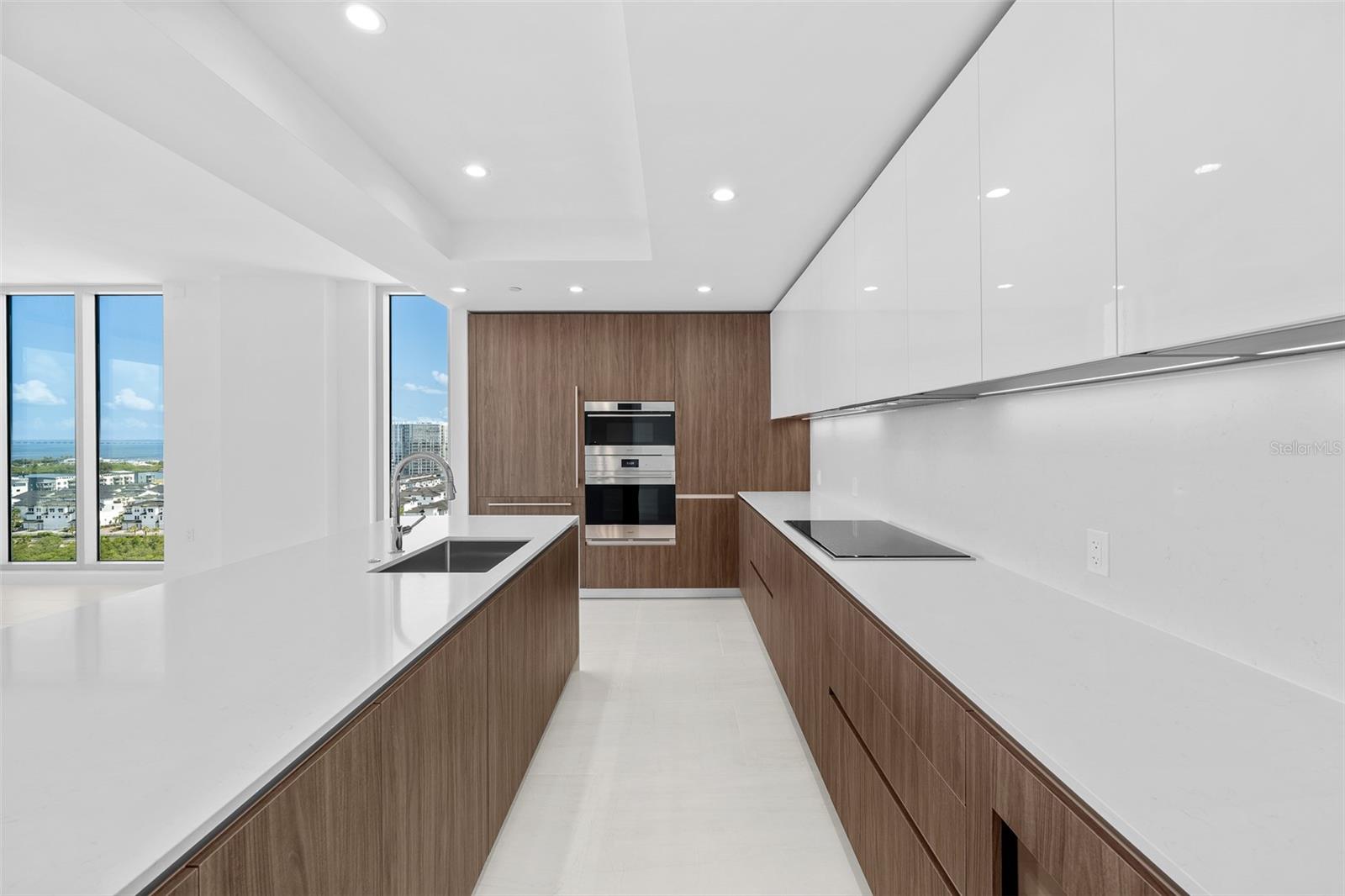 5713 BOWEN DANIEL DR. #1506 — photo 4