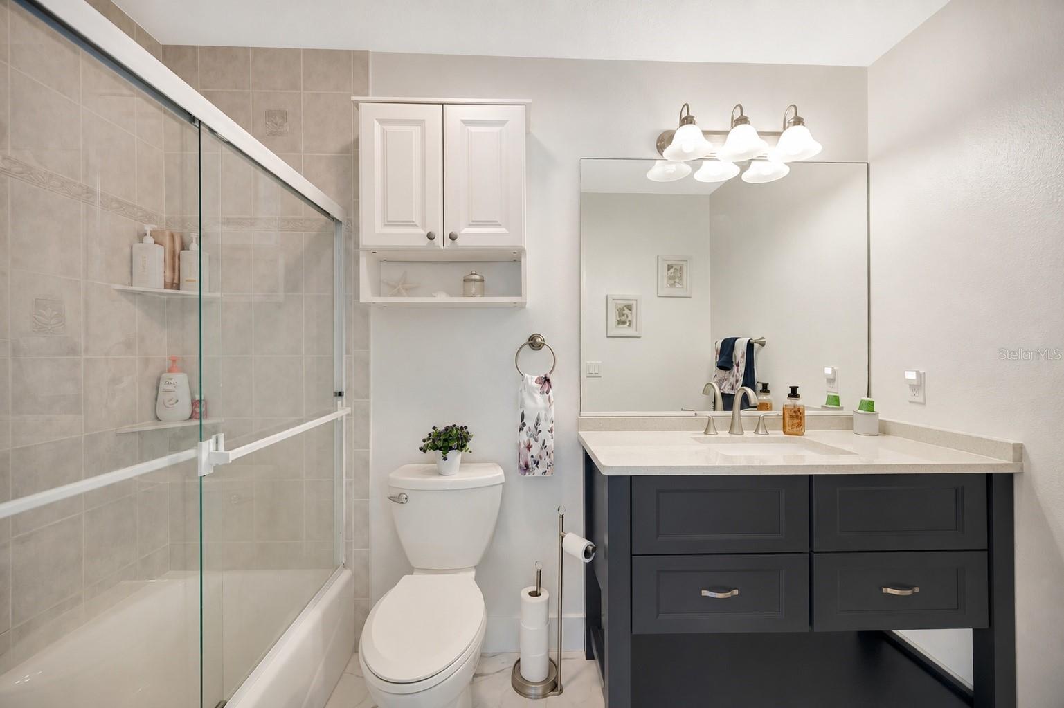 514 KEY ROYALE DR — photo 36