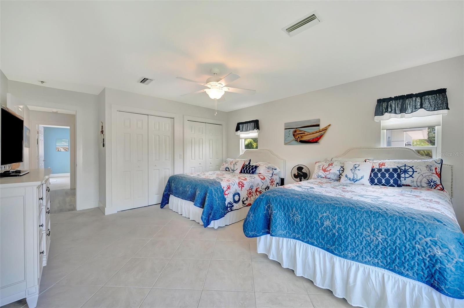 514 KEY ROYALE DR — photo 33