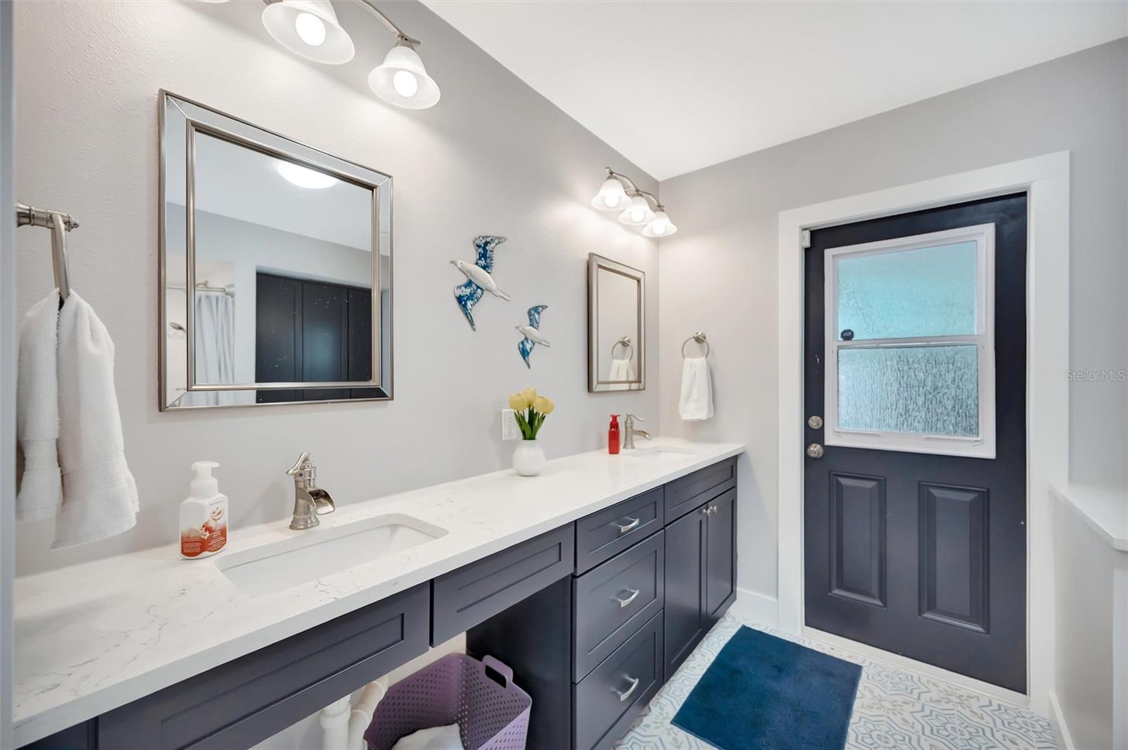 514 KEY ROYALE DR — photo 30