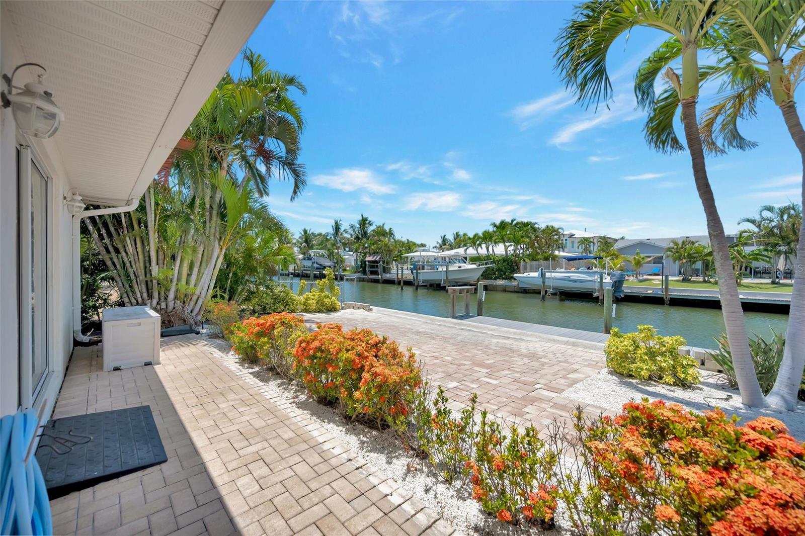 514 KEY ROYALE DR — photo 49
