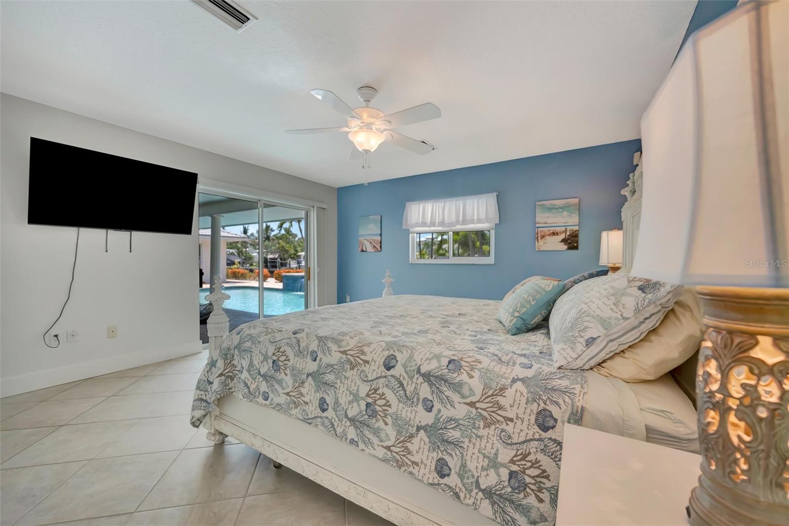 514 KEY ROYALE DR — photo 38
