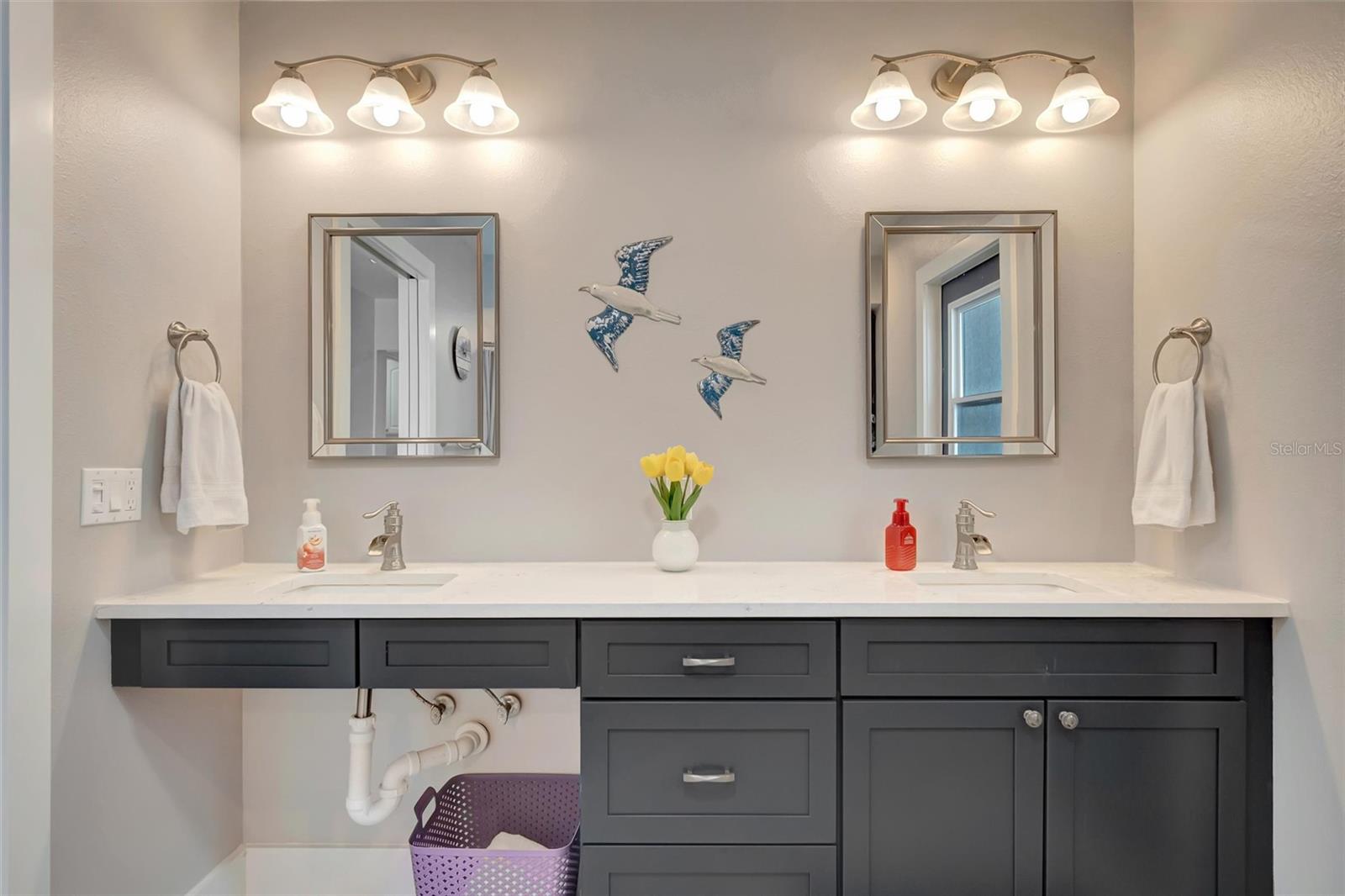 514 KEY ROYALE DR — photo 32