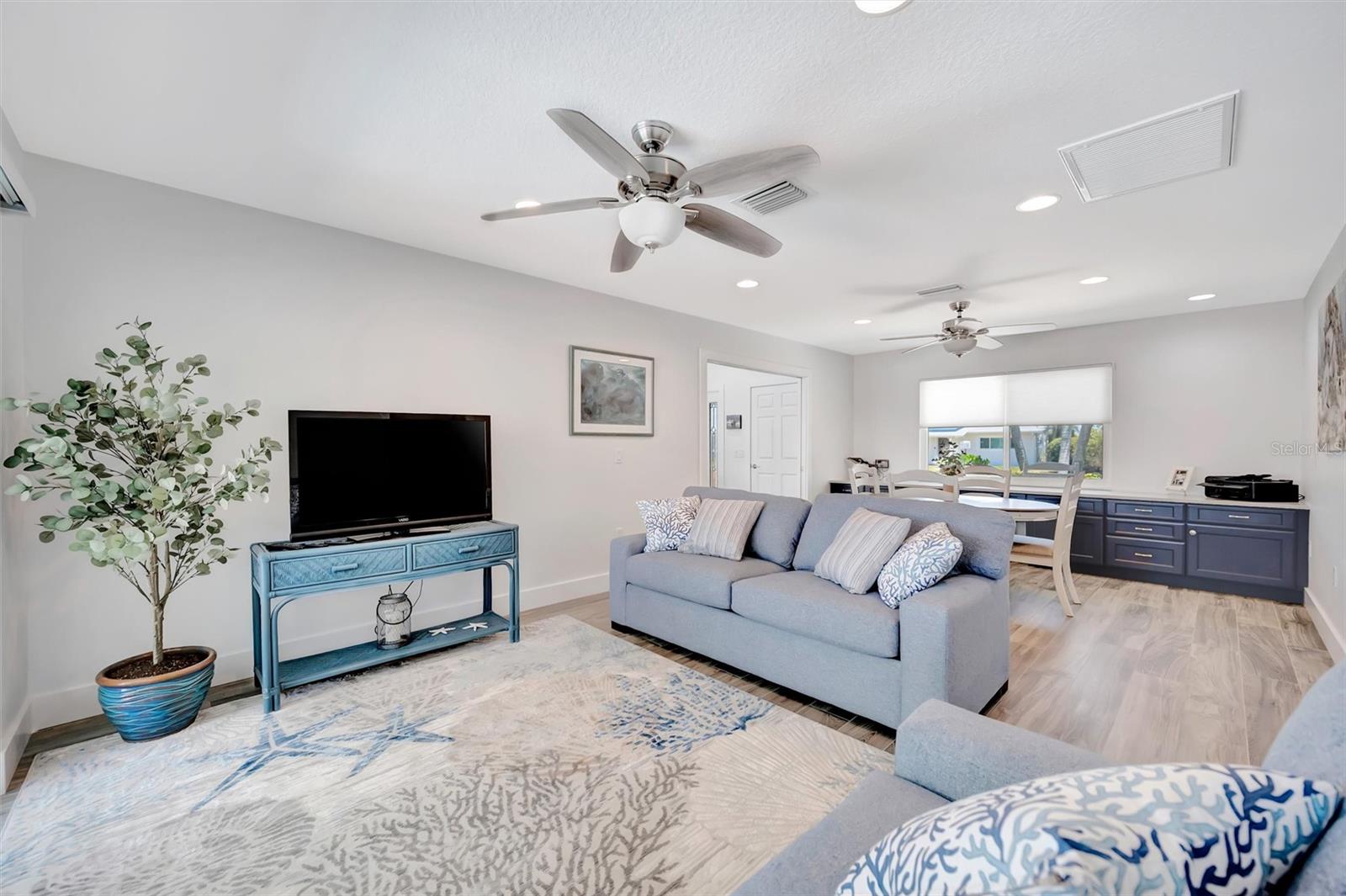 514 KEY ROYALE DR — photo 20
