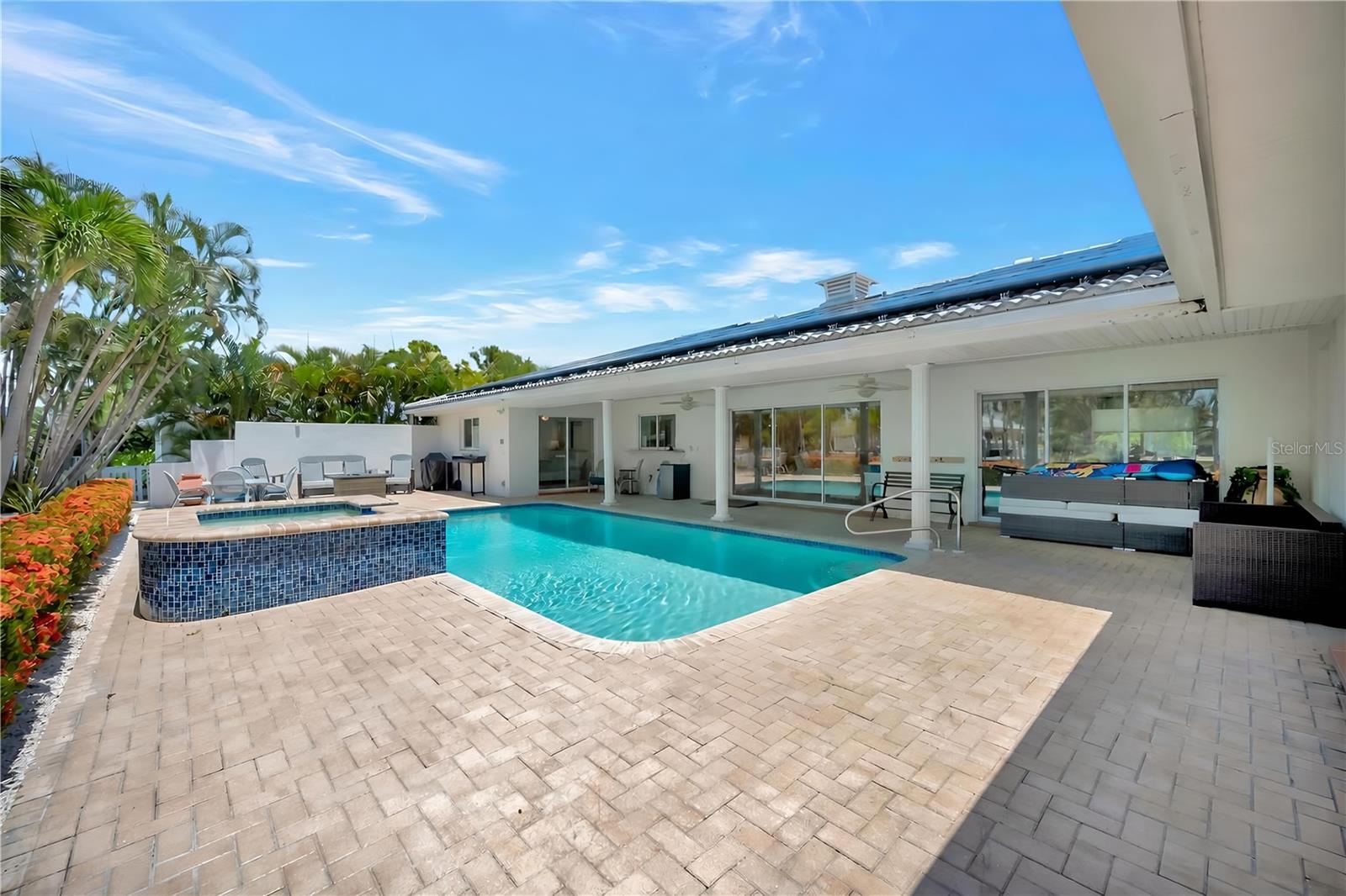 514 KEY ROYALE DR — photo 45