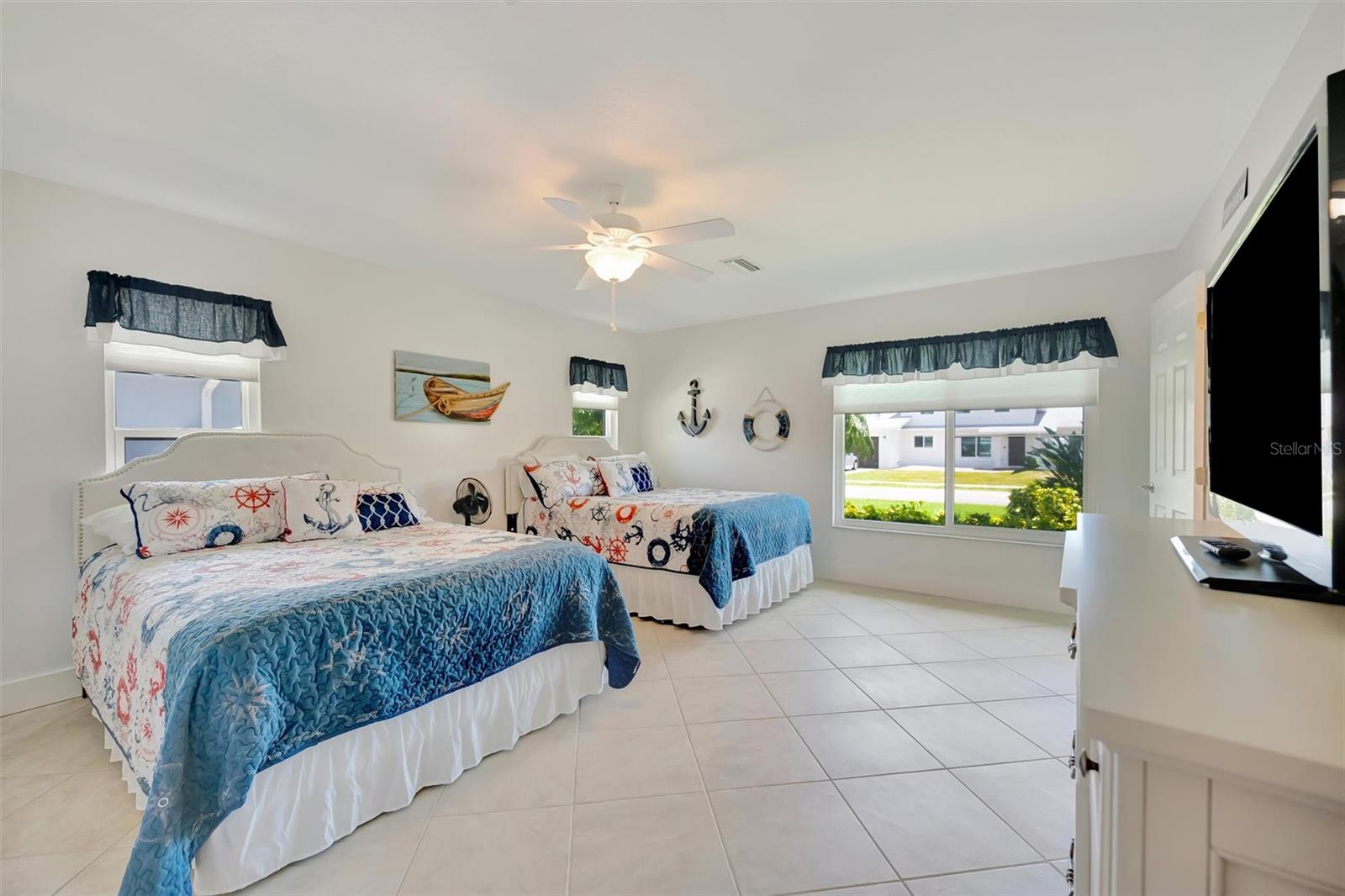 514 KEY ROYALE DR — photo 34