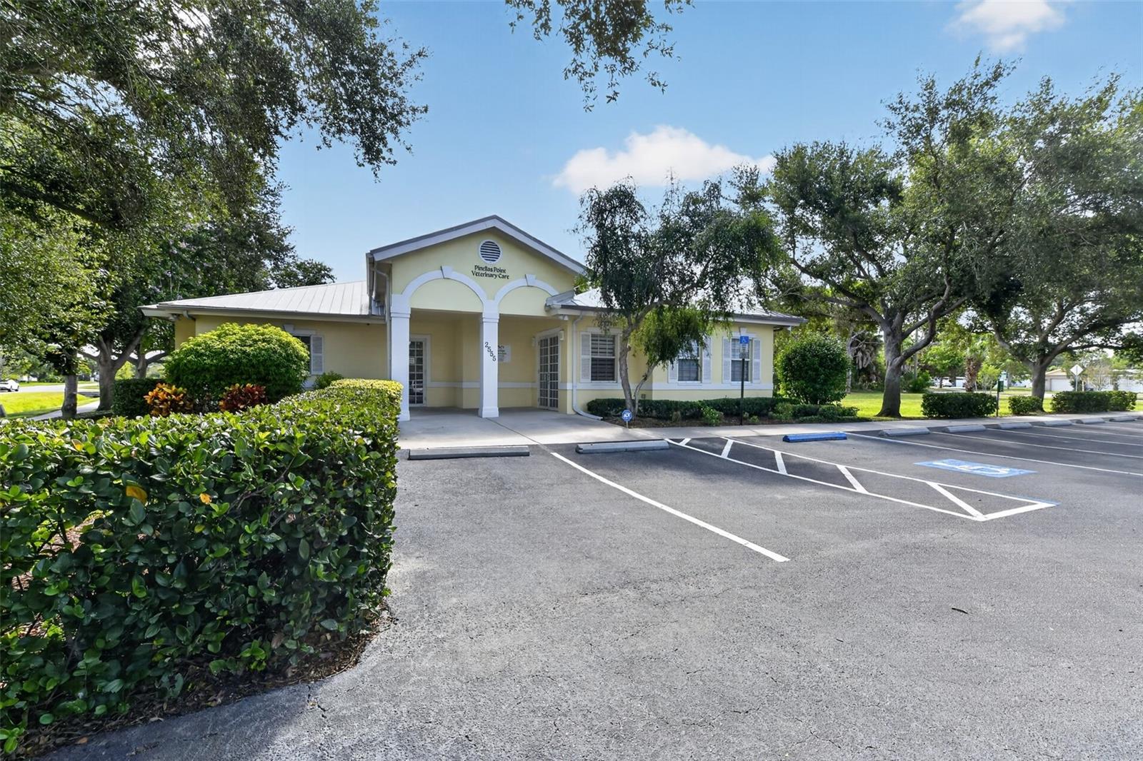 2555 PINELLAS POINT DR S — photo 3