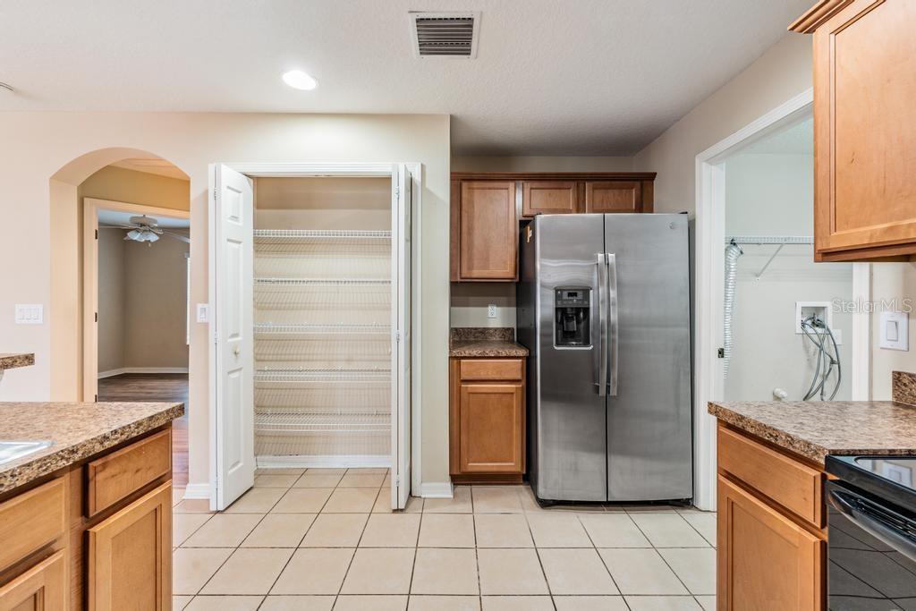 7013 FOREST MERE DR — photo 17