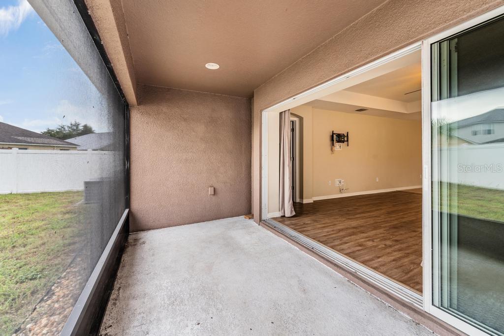 7013 FOREST MERE DR — photo 22