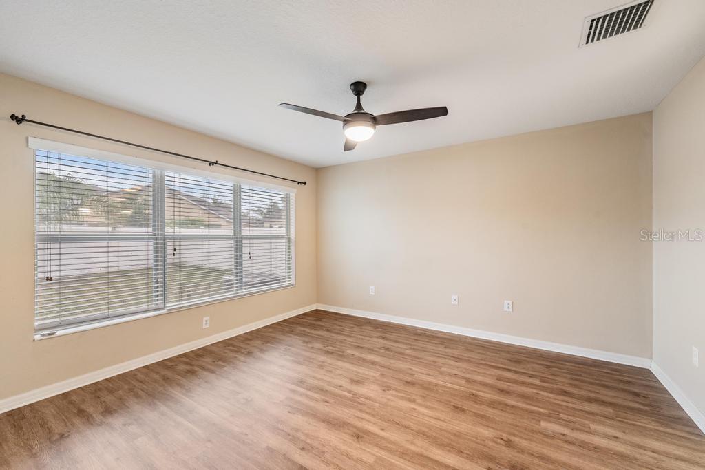 7013 FOREST MERE DR — photo 8