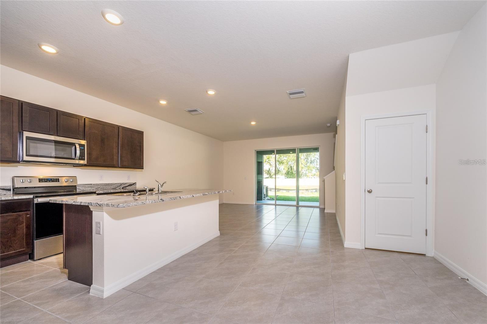 34293 SORREL MINT DR — photo 4