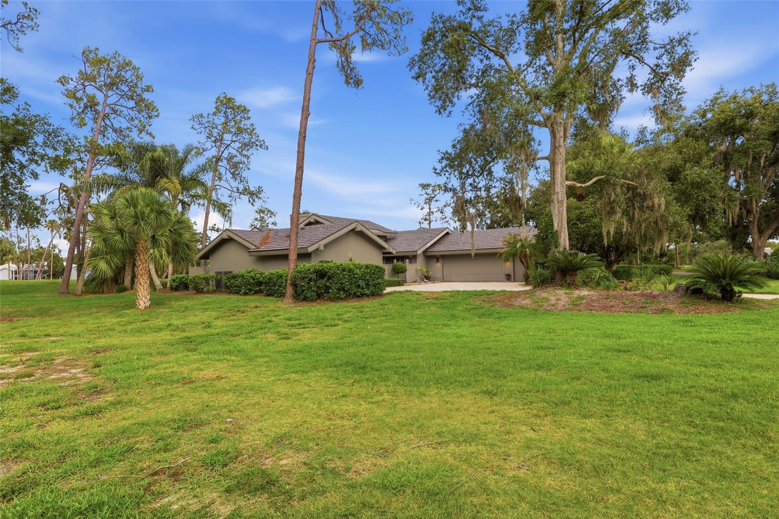 5434 KEMKERRY RD — photo 4